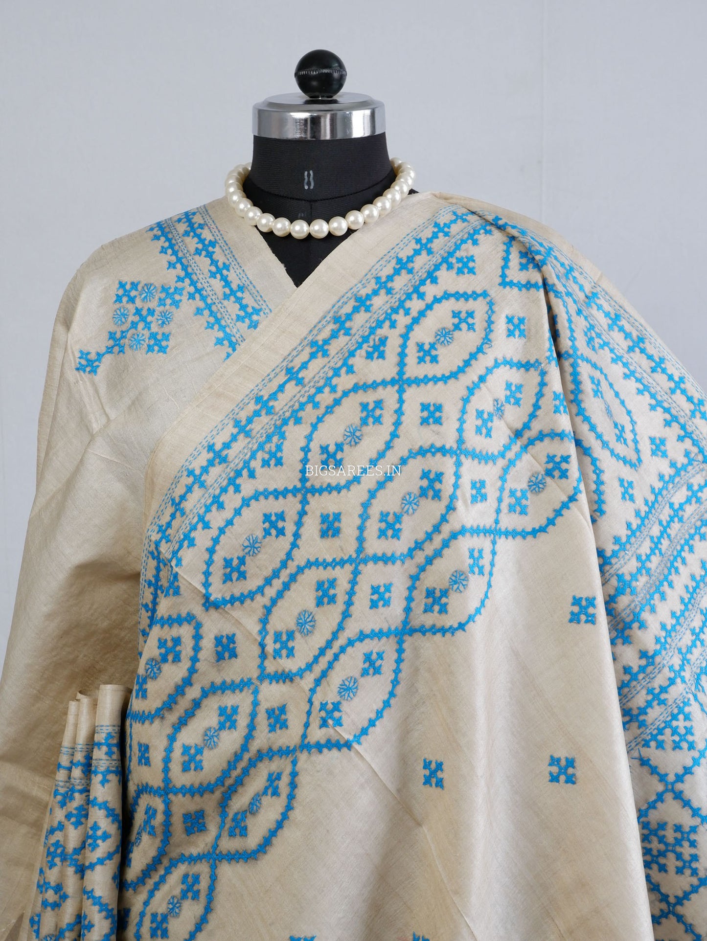 Kutchi Hand Embroidered Saree | Tassar Silk | Silk Marked | Off White