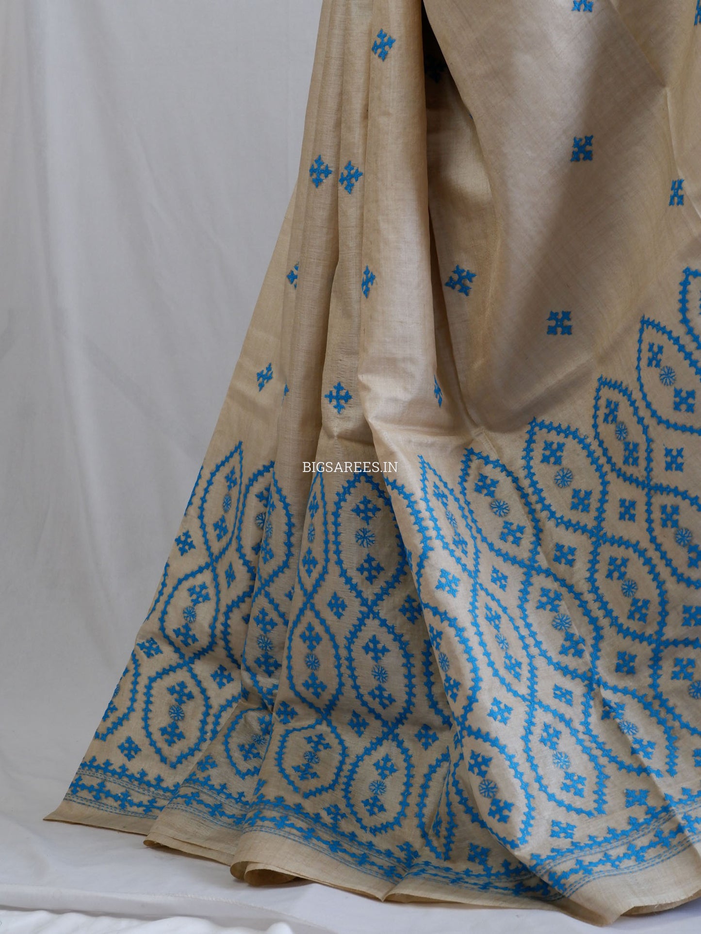 Kutchi Hand Embroidered Saree | Tassar Silk | Silk Marked | Off White