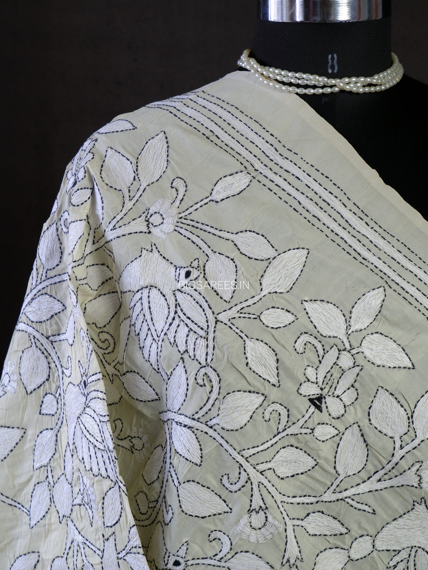 Kantha Stitch Dupatta | Tussar Silk | Cream