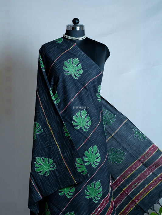 Hand Embroidered Kantha-Stitch Dupatta | Pure Khesh Cotton | Black