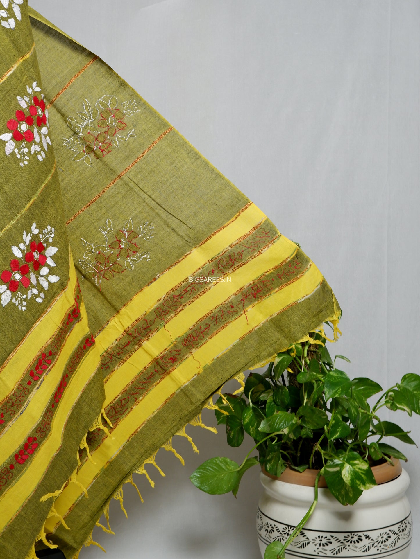 Hand Embroidered Kantha-Stitch Dupatta | Pure Khesh Cotton | Moss Green