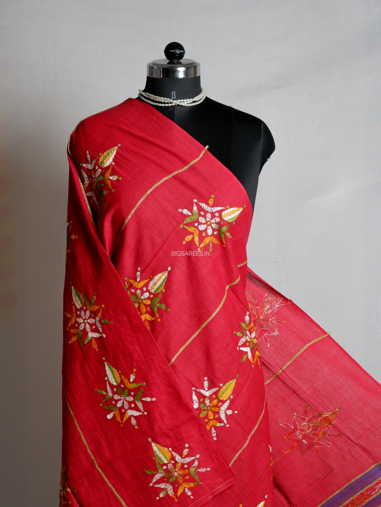 Hand Embroidered Kantha-Stitch Dupatta | Pure Khesh Cotton | Red