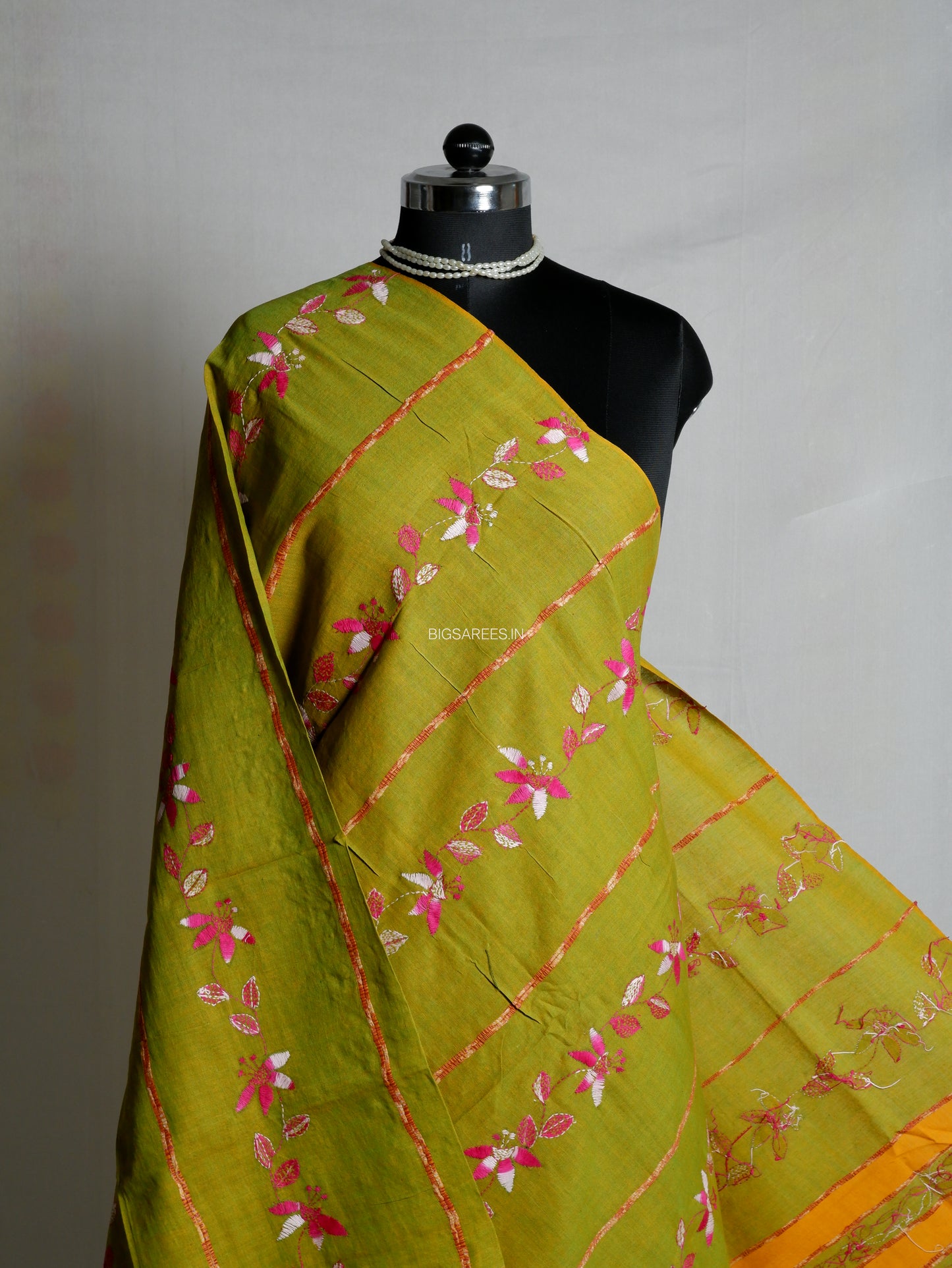 Hand Embroidered Kantha-Stitch Dupatta | Pure Khesh Cotton | Moss Green