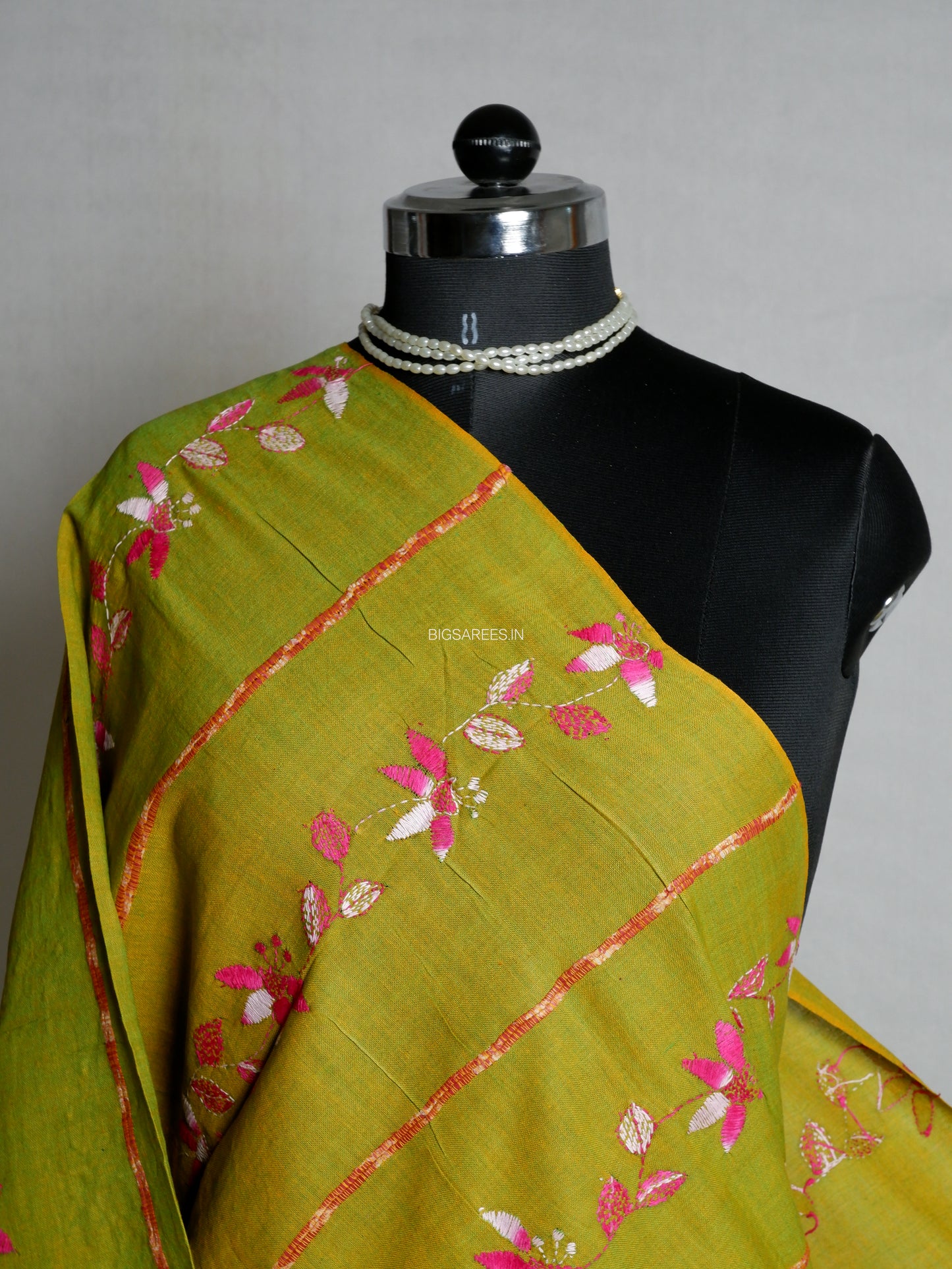 Hand Embroidered Kantha-Stitch Dupatta | Pure Khesh Cotton | Moss Green
