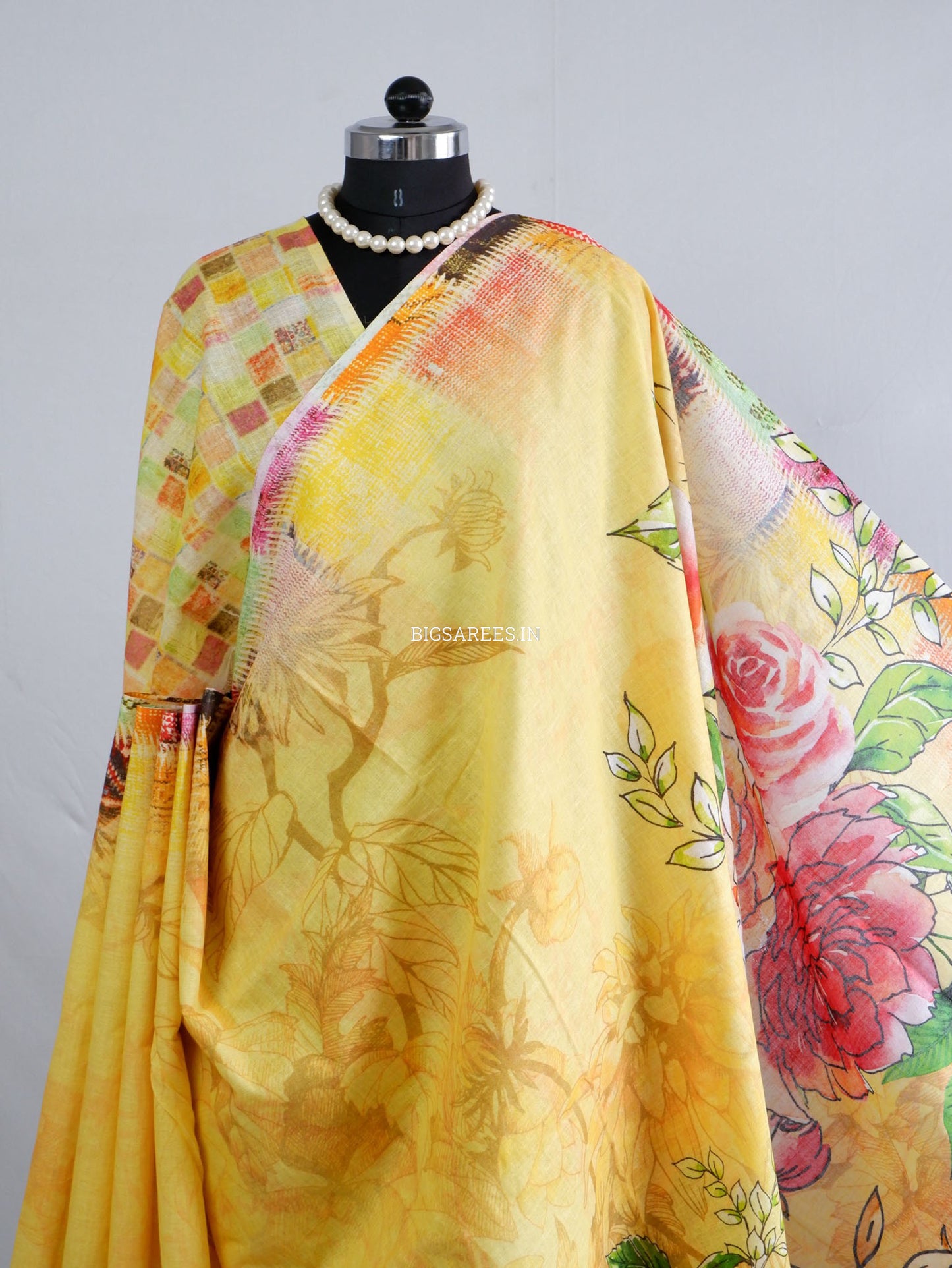 Digital Print Saree with Blouse Piece | Slub Linen | Yellow