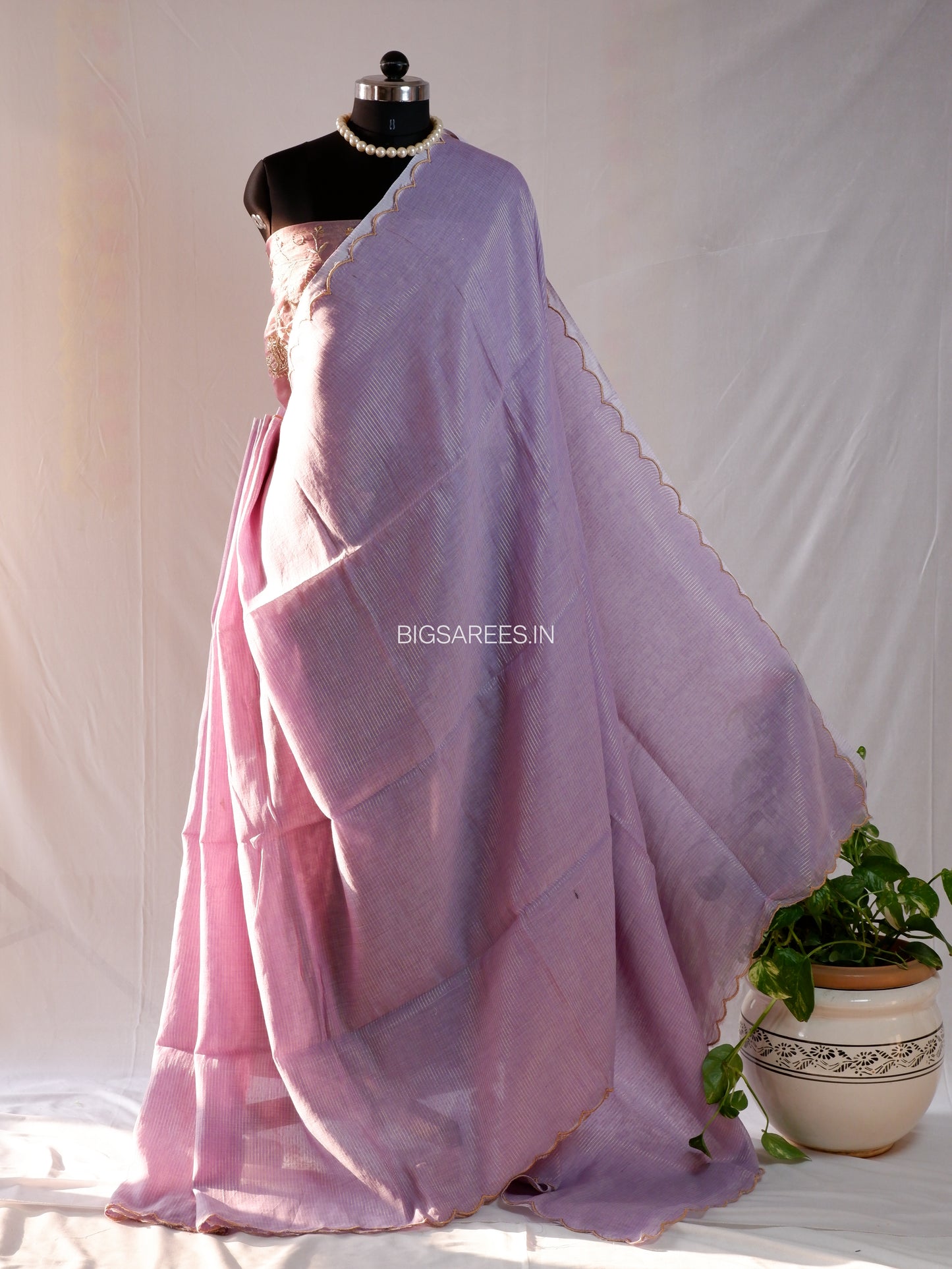 Mul Cotton Saree | Gold Stripes | Lavendar