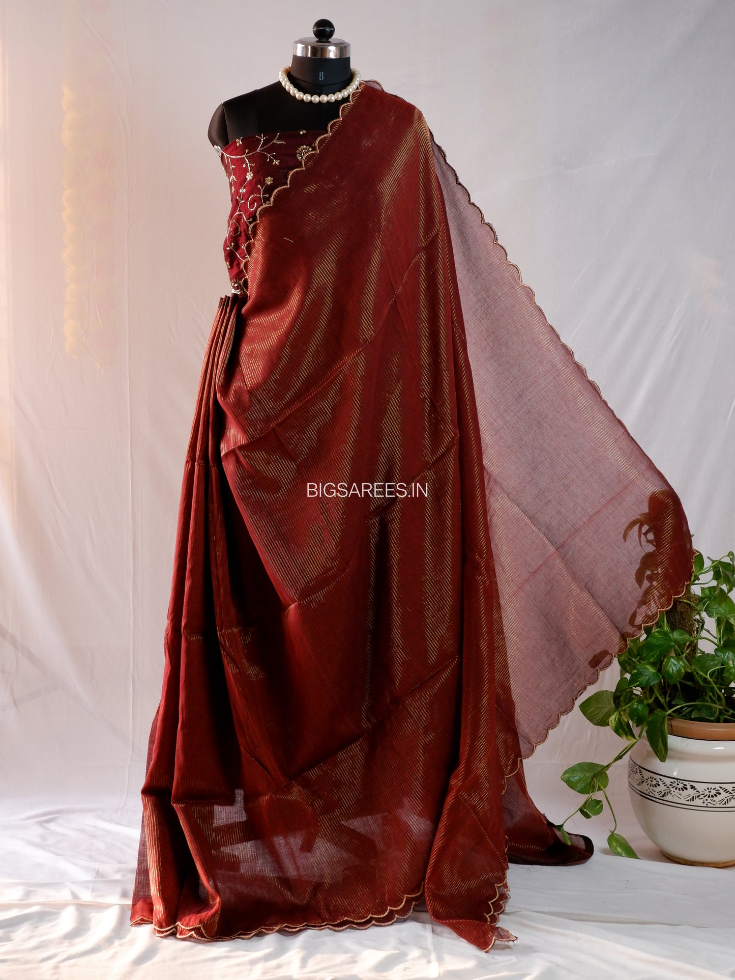 Mul Cotton Saree | Gold Stripes | Maroon