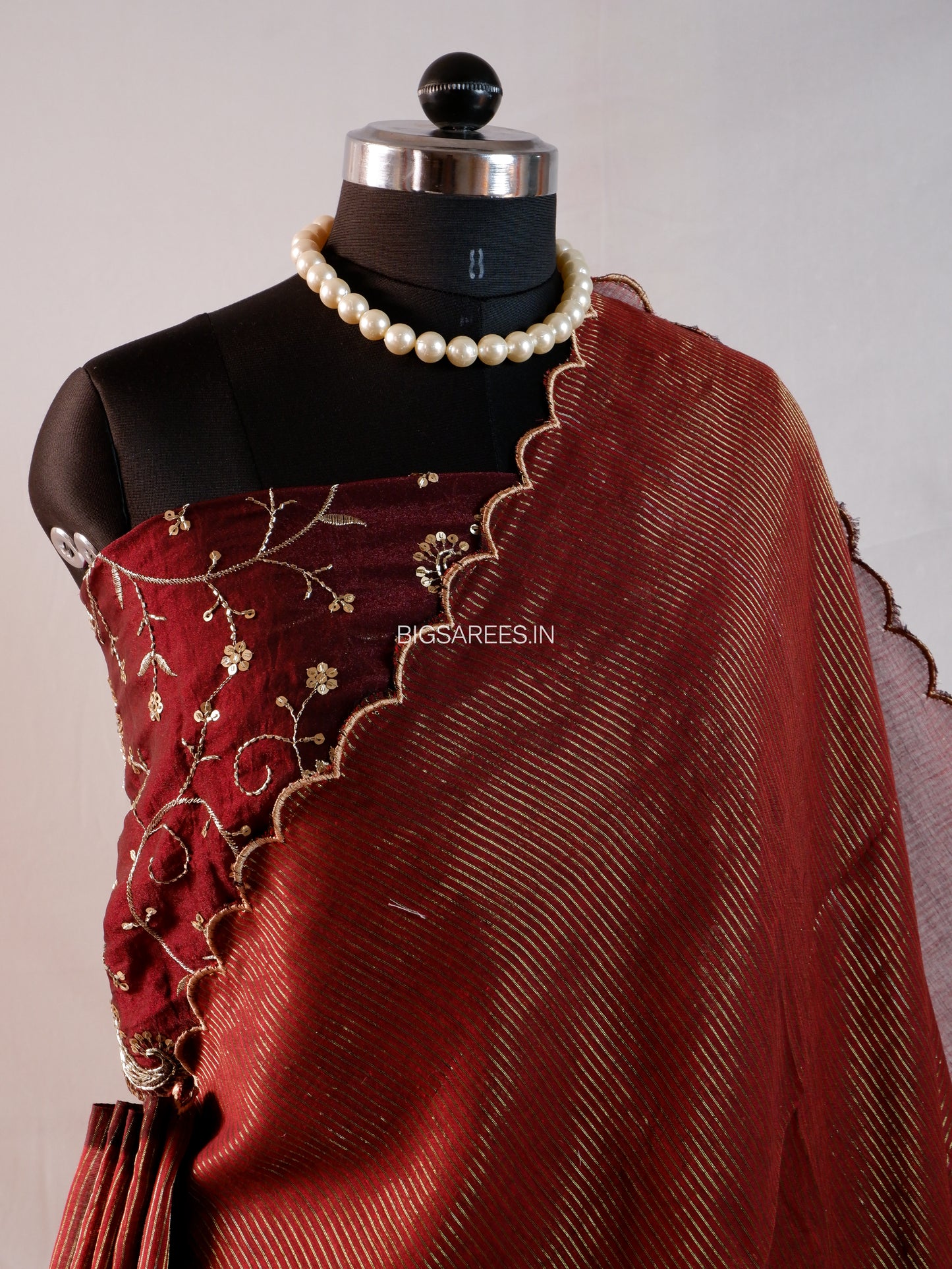 Mul Cotton Saree | Gold Stripes | Maroon