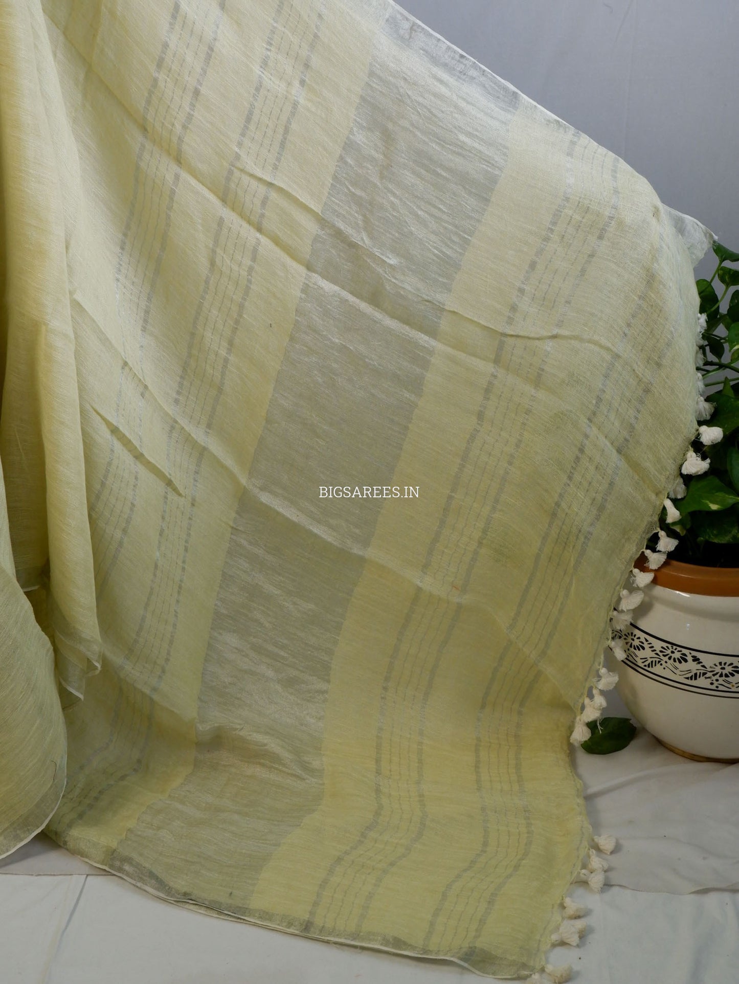 Pure Jayshree Linen Saree | Plain | Lemon Yellow (light)