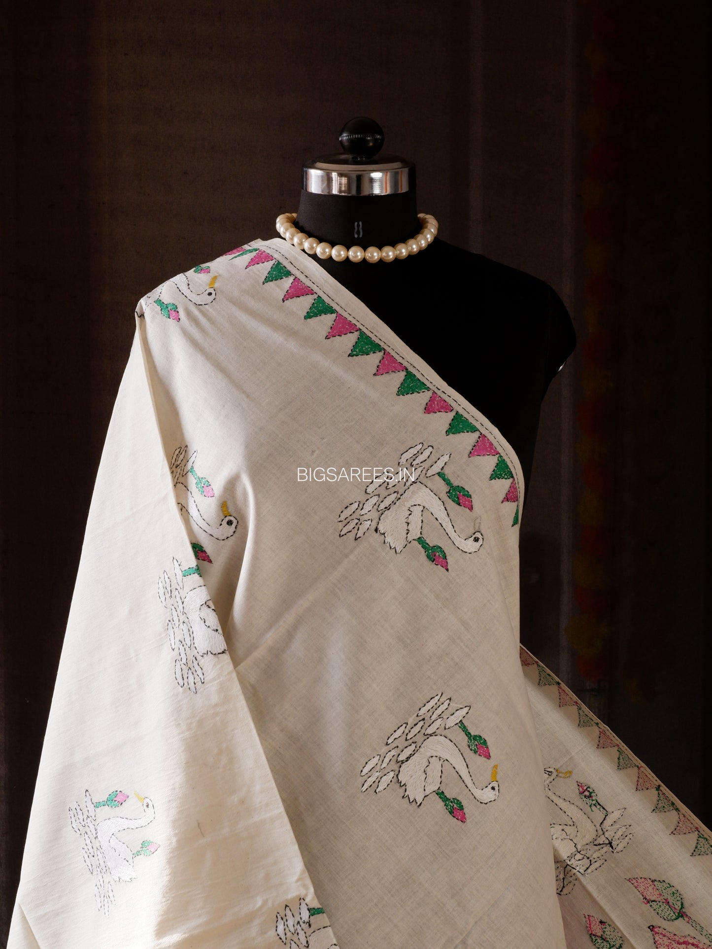 Hand-Embroidered Kantha Stitch Dupatta | Khadi Cotton | White | 36"|