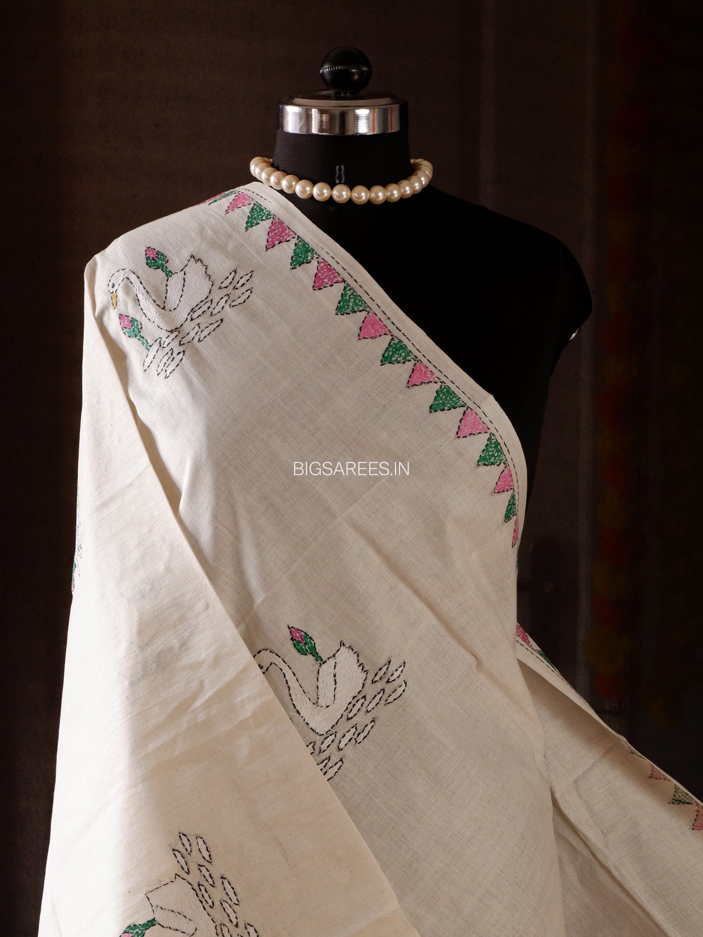 Hand-Embroidered Kantha Stitch Dupatta | Khadi Cotton | White | 36"|