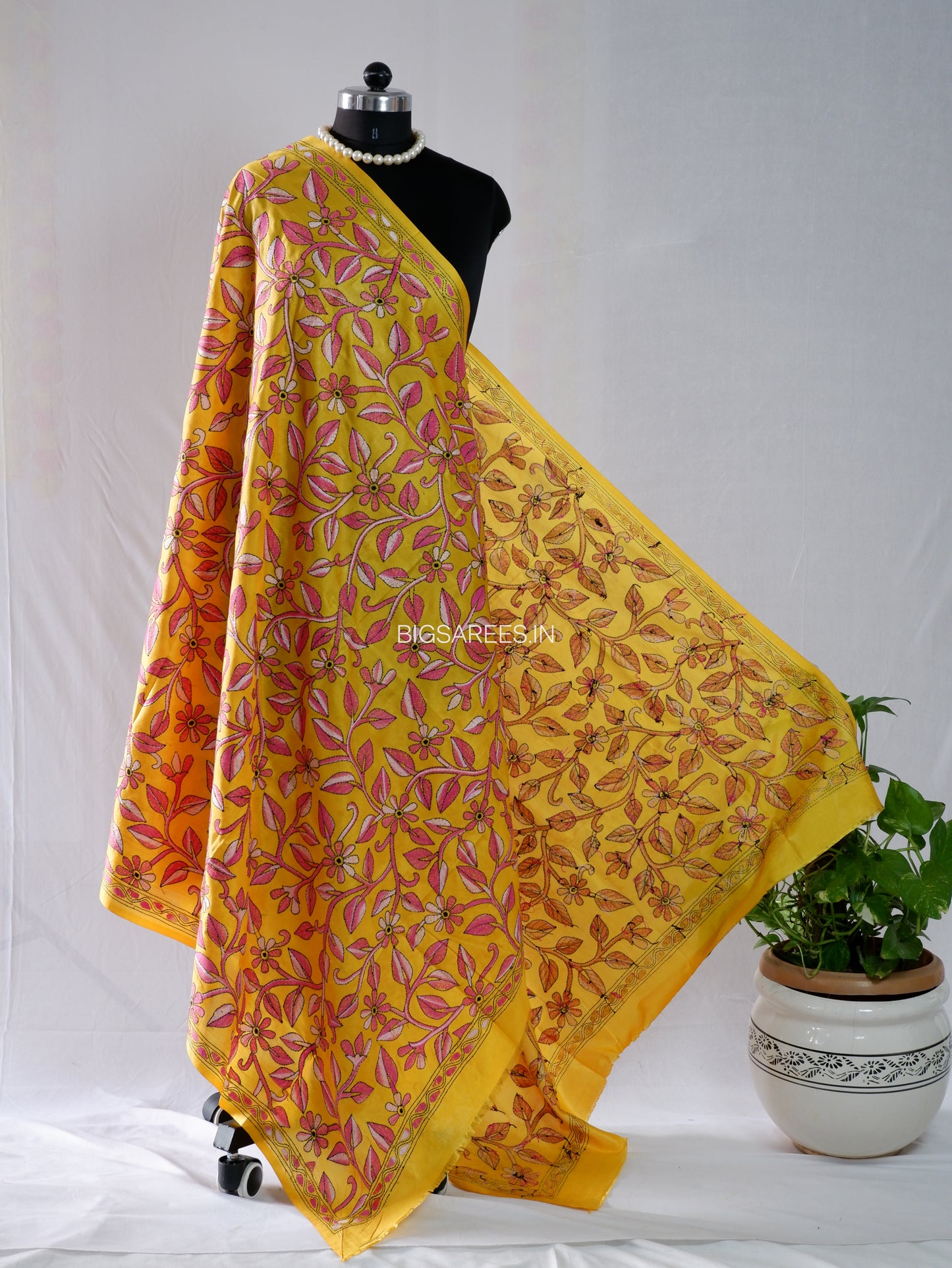 Kantha Hand-Embroidered Dupatta | Blended Bangalore Silk | Full Work | Yellow