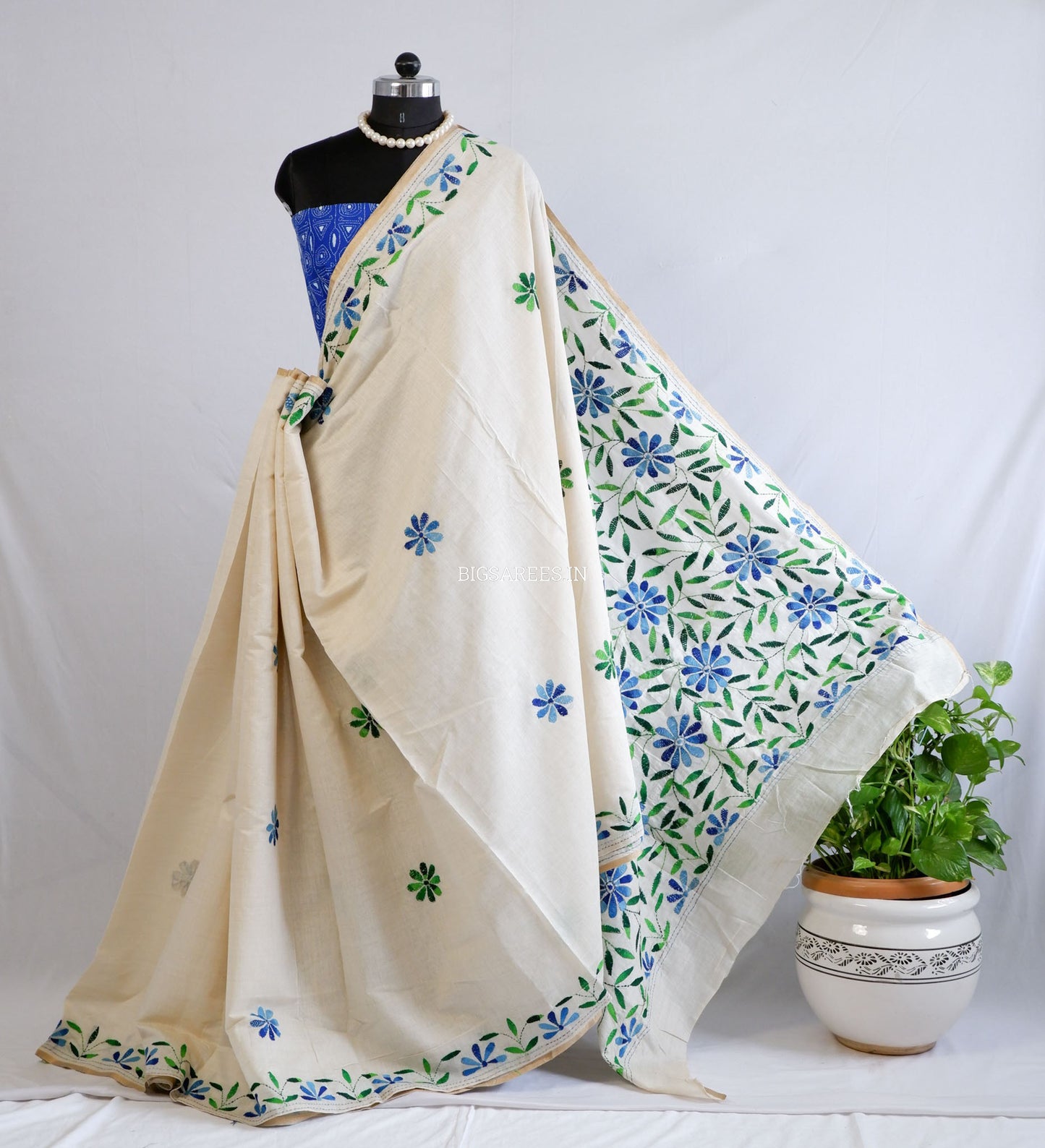 Kantha Stitch Semi Tussar with Blouse | Hand-Embroidered | Off White