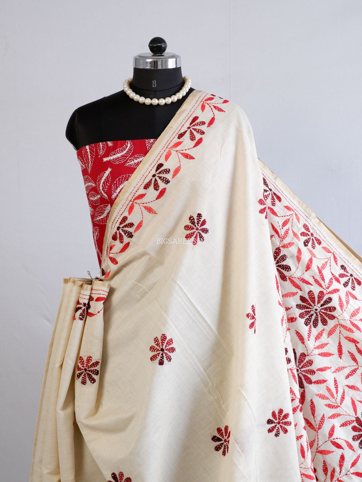 Kantha Stitch Semi Tussar with Blouse | Hand-Embroidered | Off White