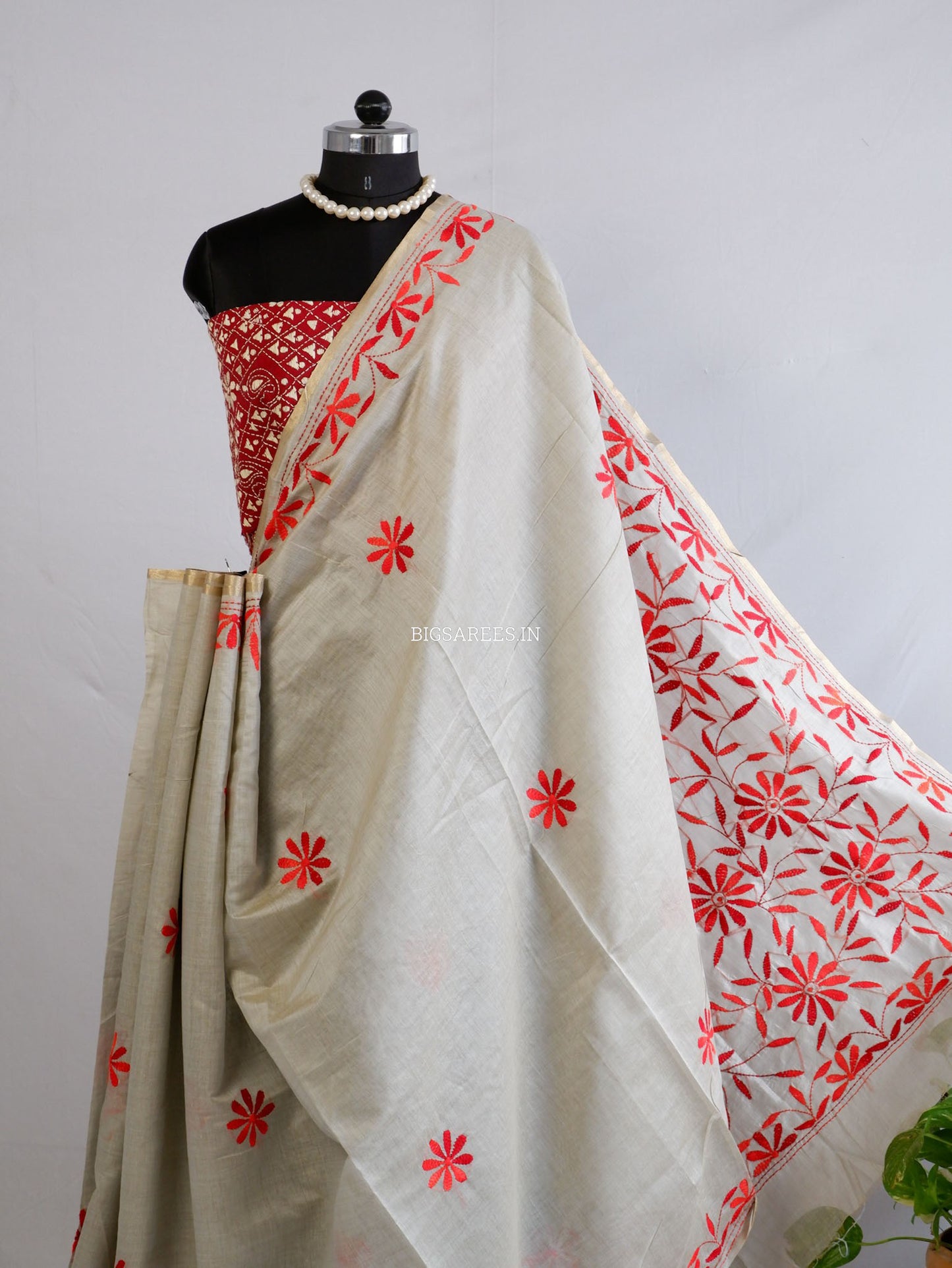 Kantha Stitch Semi Tussar with Blouse | Hand-Embroidered | White Sage