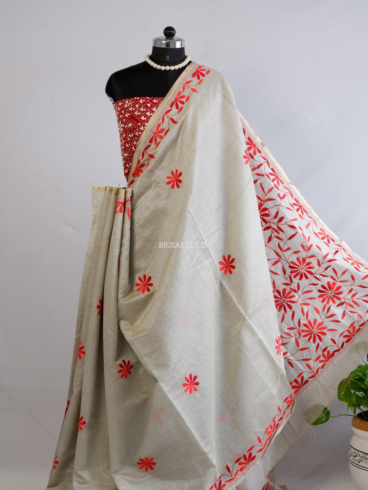 Kantha Stitch Semi Tussar with Blouse | Hand-Embroidered | White Sage