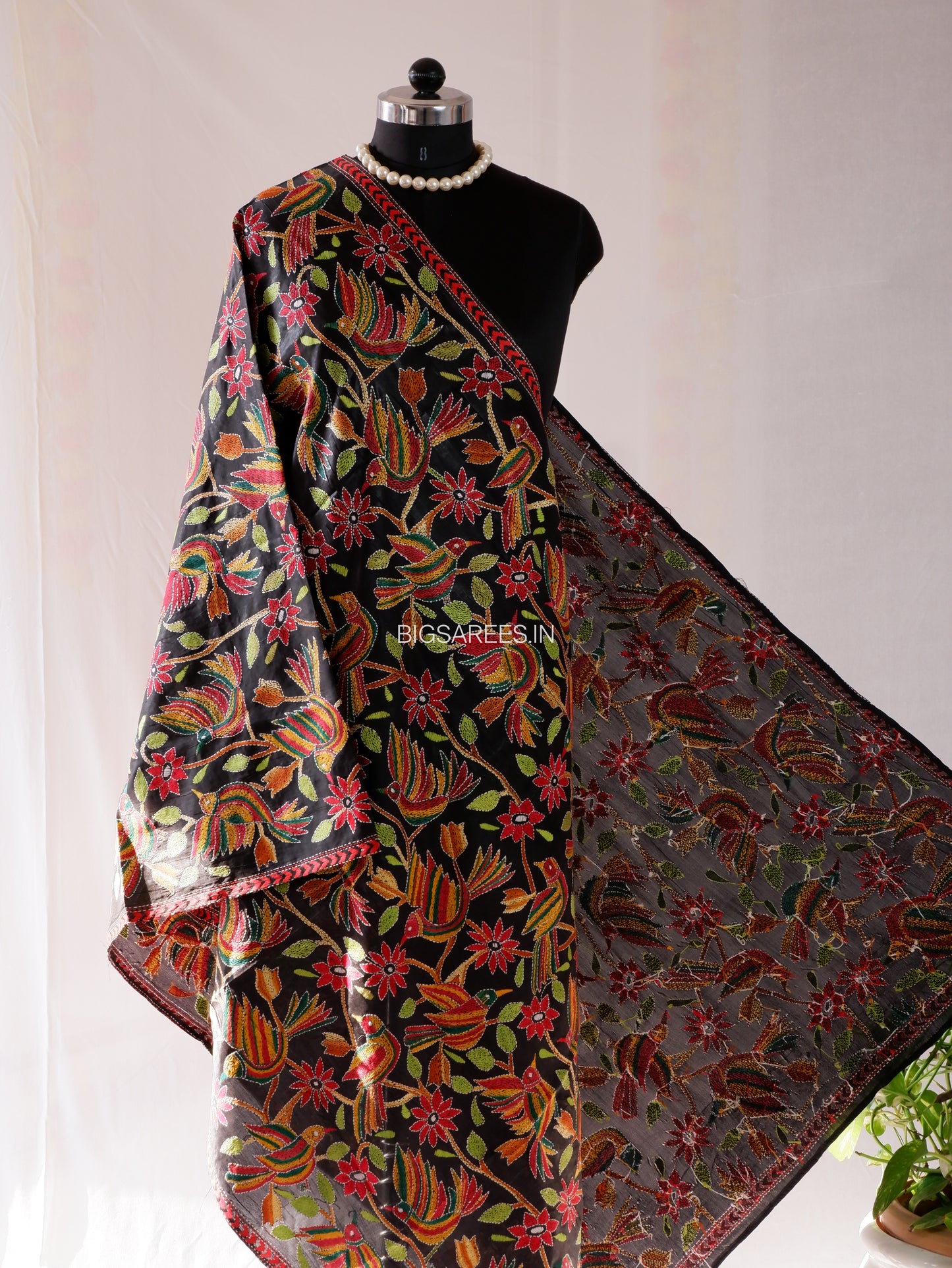 Kantha Hand-Embroidered Dupatta | Blended Bangalore Silk | Full Work | Black