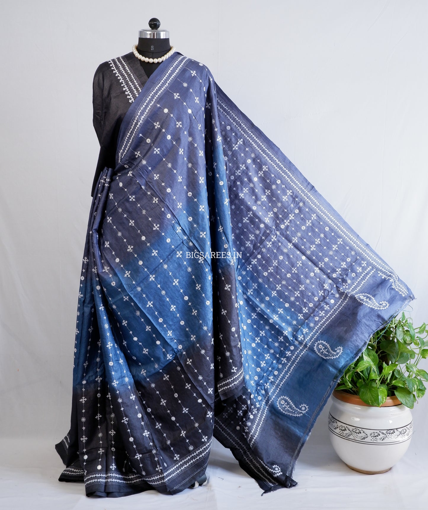 Kutchi Hand Embroidered Saree | Pure Tassar Silk | Silk Marked | Blue