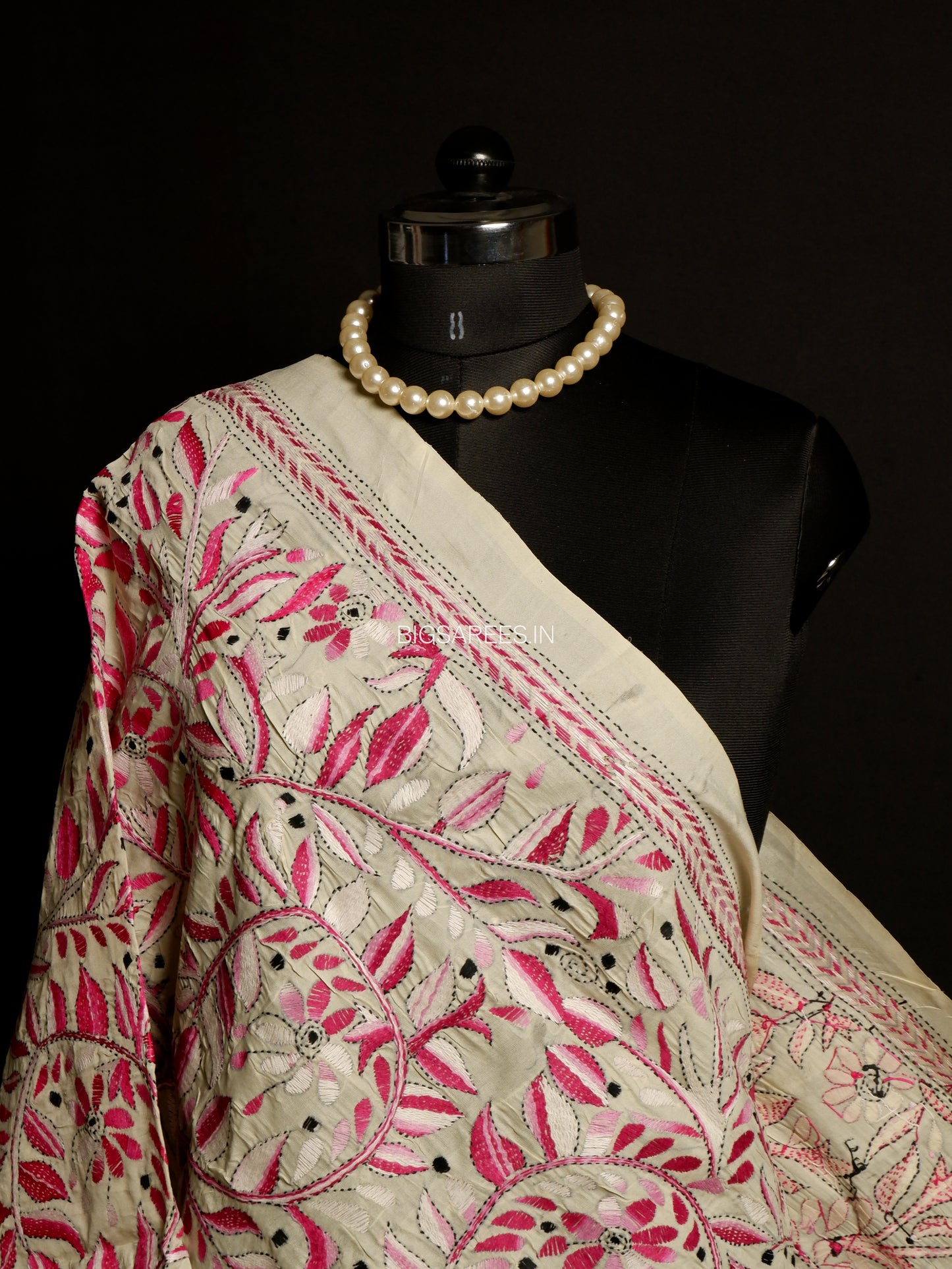 Kantha Hand-Embroidered Dupatta | Semi Tussar Silk | Full Work | Off-White