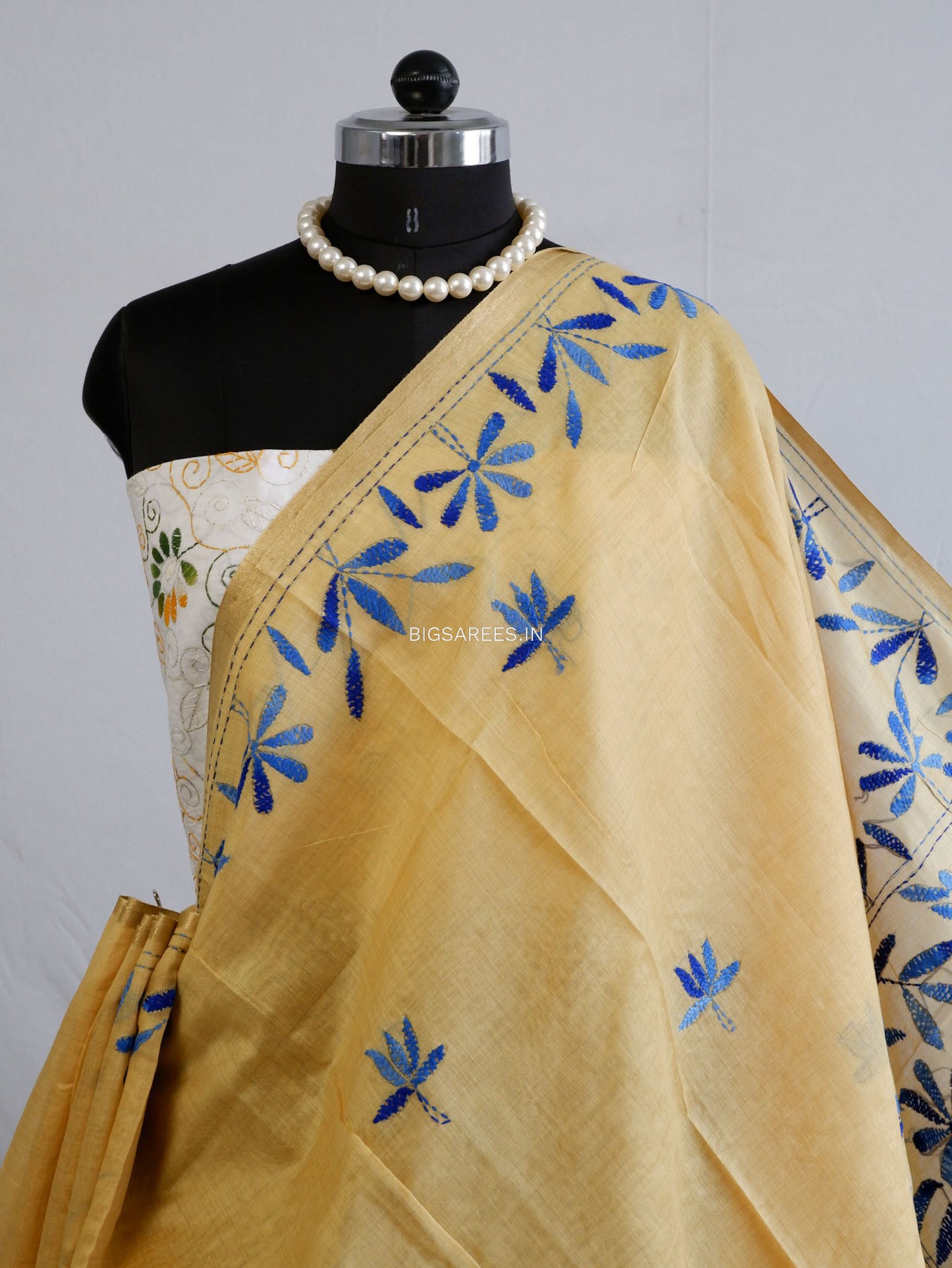 Kantha Stitch Semi Tussar with Blouse | Hand-Embroidered | Muted Yellow