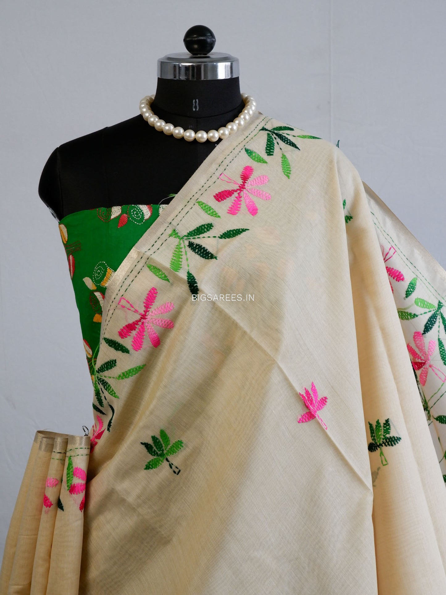 Kantha Stitch Semi Tussar with Blouse | Hand-Embroidered | Beige