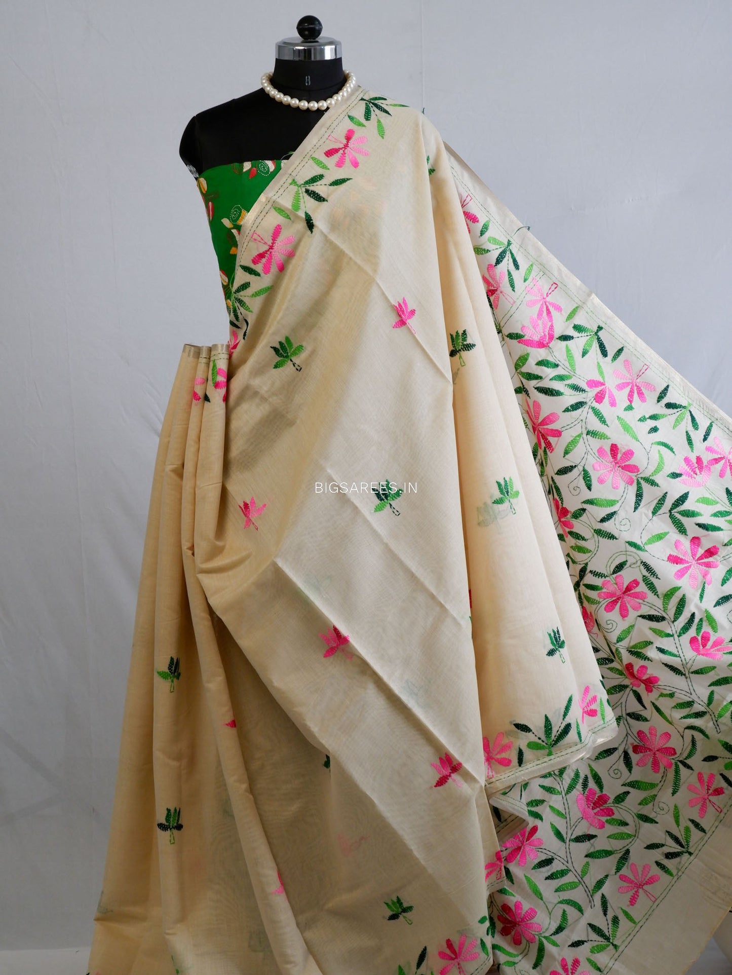 Kantha Stitch Semi Tussar with Blouse | Hand-Embroidered | Beige