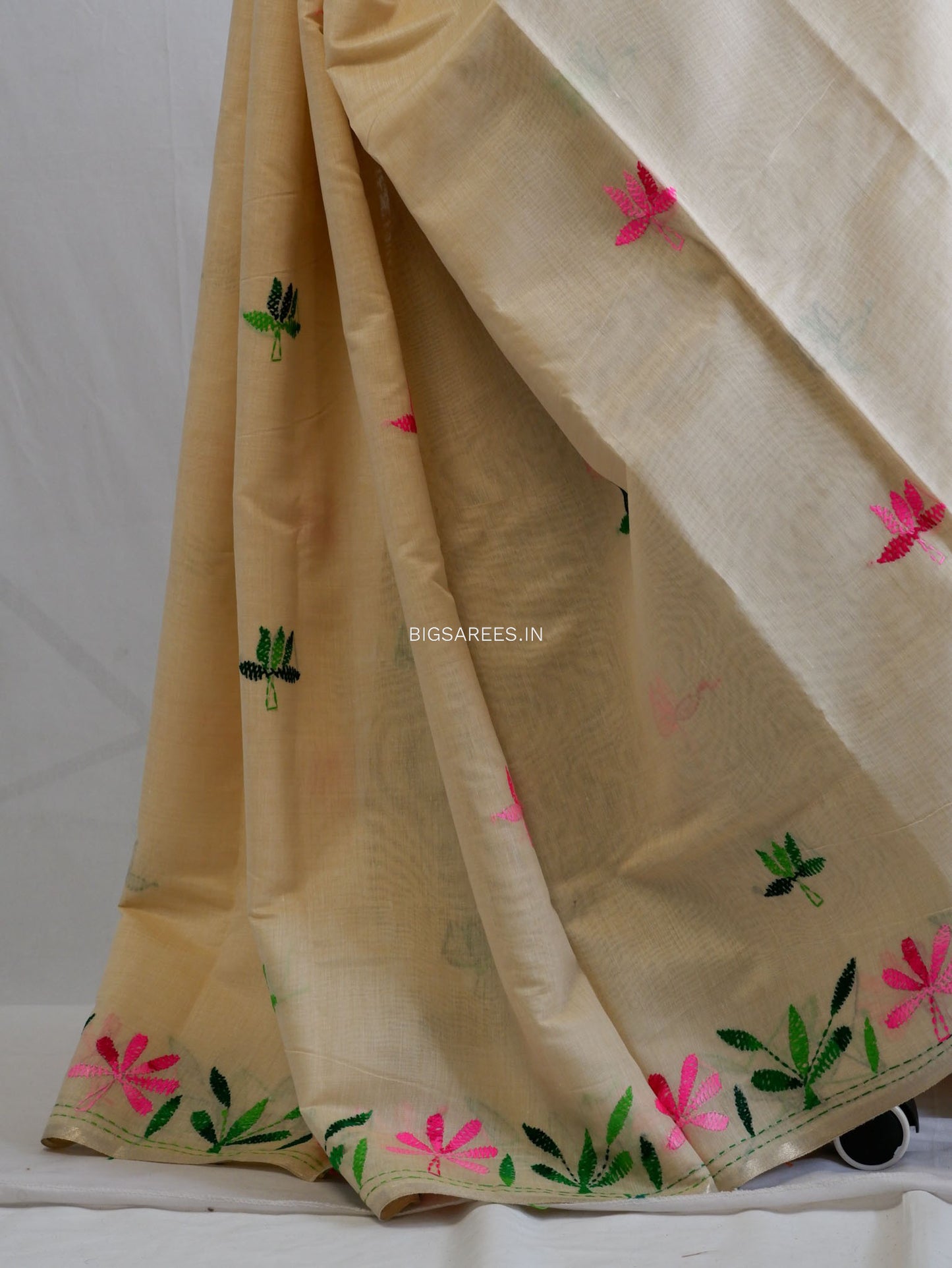 Kantha Stitch Semi Tussar with Blouse | Hand-Embroidered | Beige