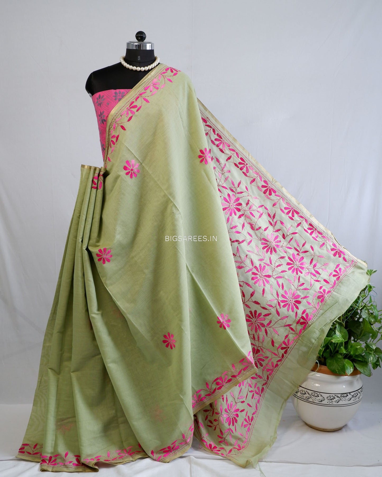 Kantha Stitch Semi Tussar with Blouse | Hand-Embroidered | Green