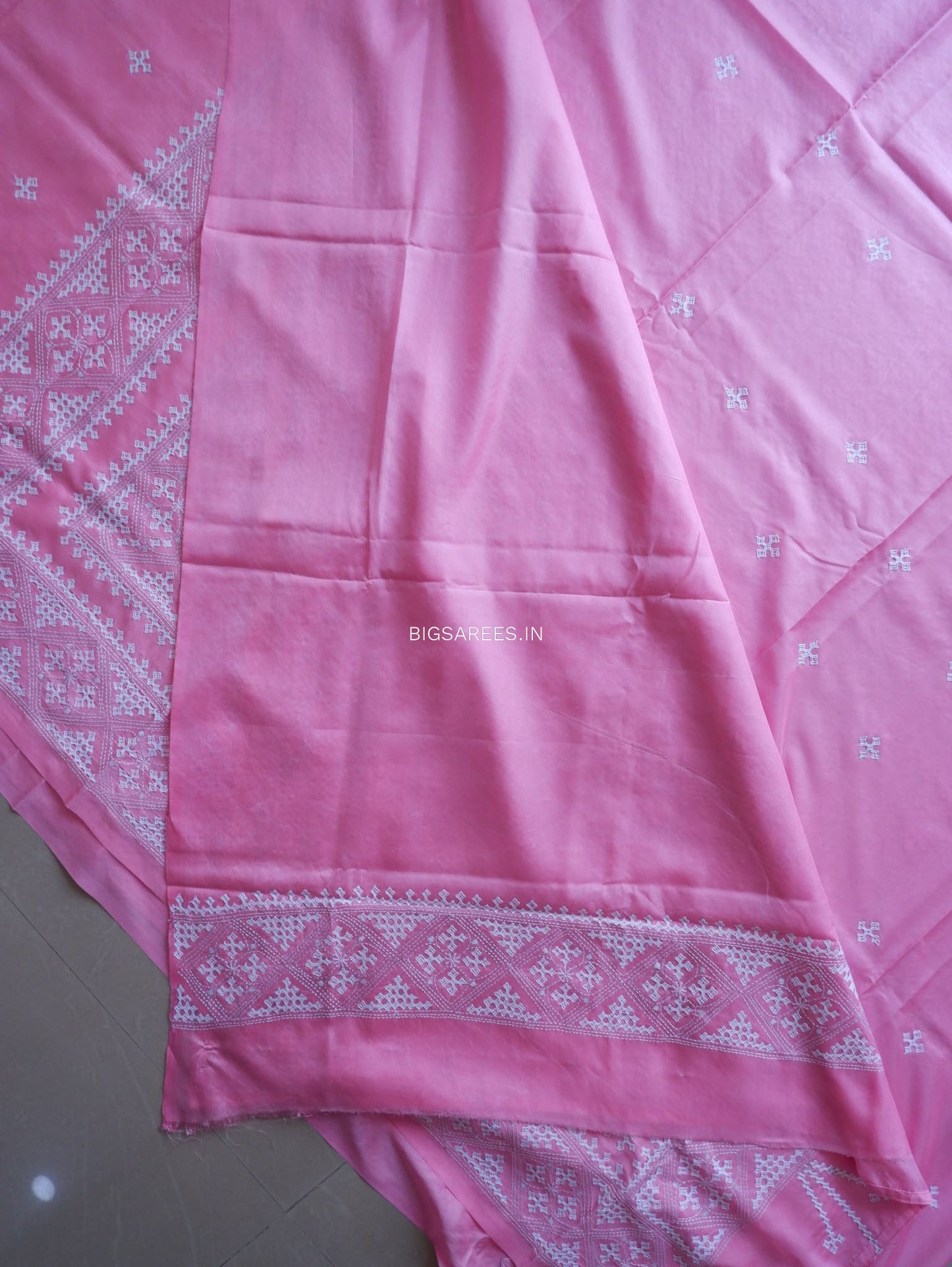 Kutchi/Gujarati Hand Embroidered Saree  | Blended Bangalore Silk / Art Silk | Pink