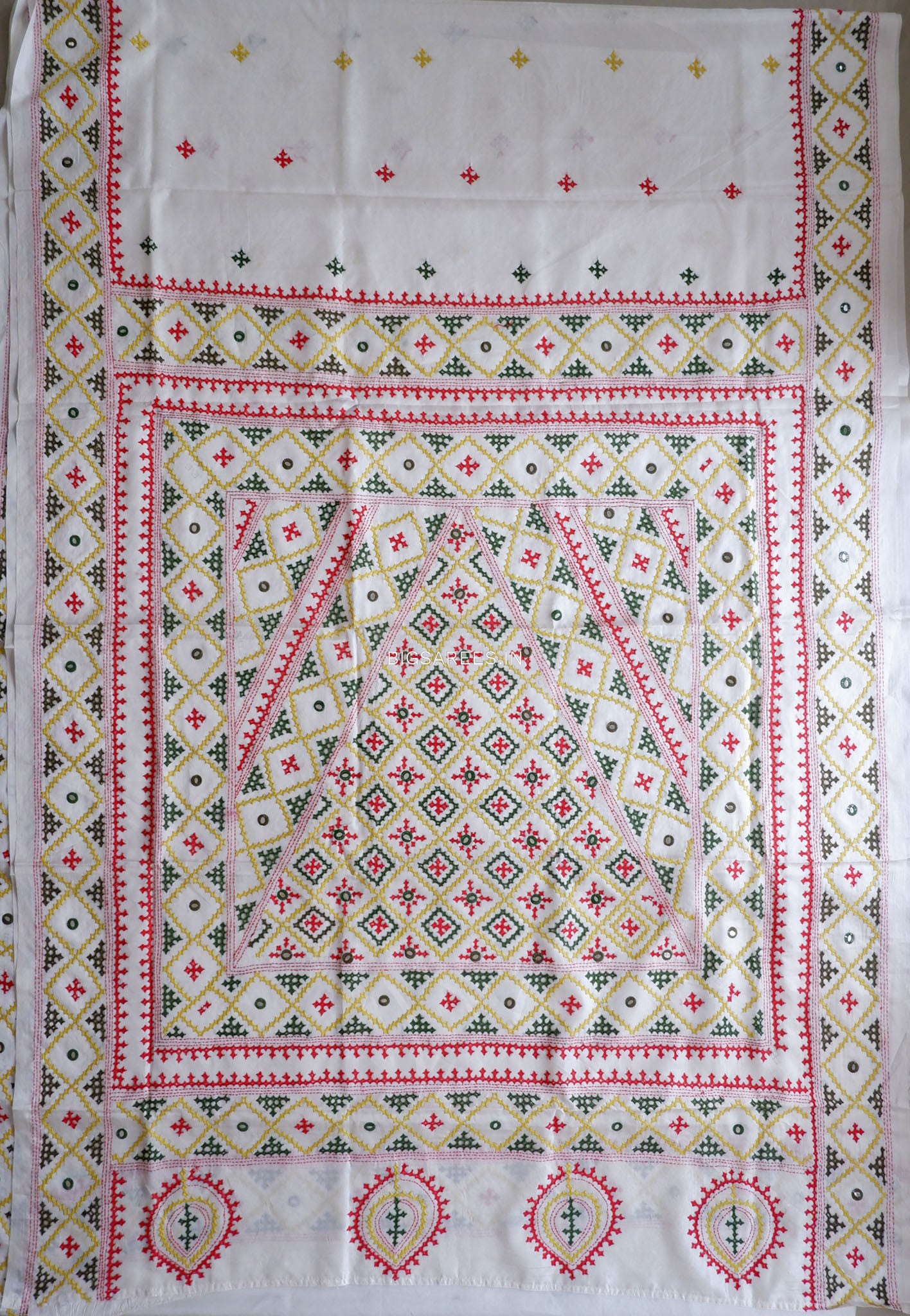 Kutchi/Gujarati Stitch Hand Embroidered Saree | Art Silk | Foil Mirror | White