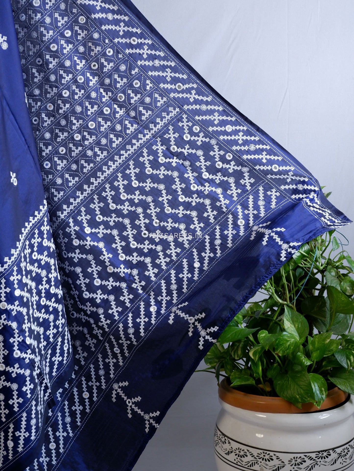 Kutchi/Gujarati Stitch Hand Embroidered Saree | Art Silk | Real Mirror Work | Navy Blue