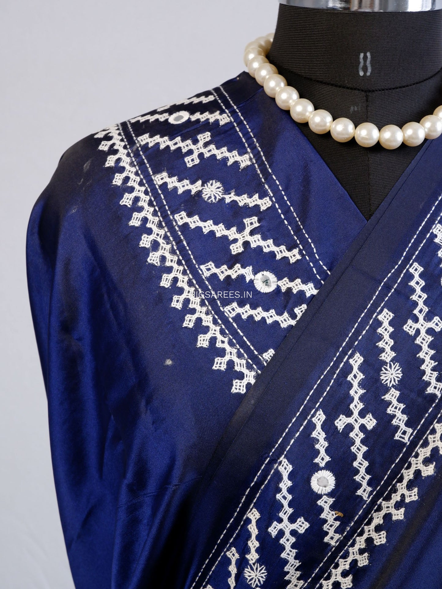 Kutchi/Gujarati Stitch Hand Embroidered Saree | Art Silk | Real Mirror Work | Navy Blue
