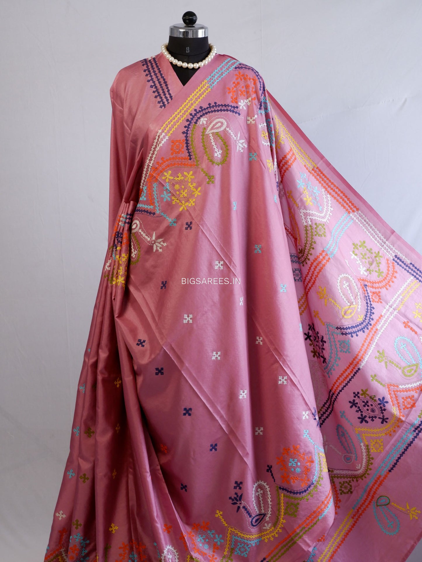 Kutchi/Gujarati Hand Embroidered Saree  | Blended Bangalore Silk / Art Silk | Muted Pink
