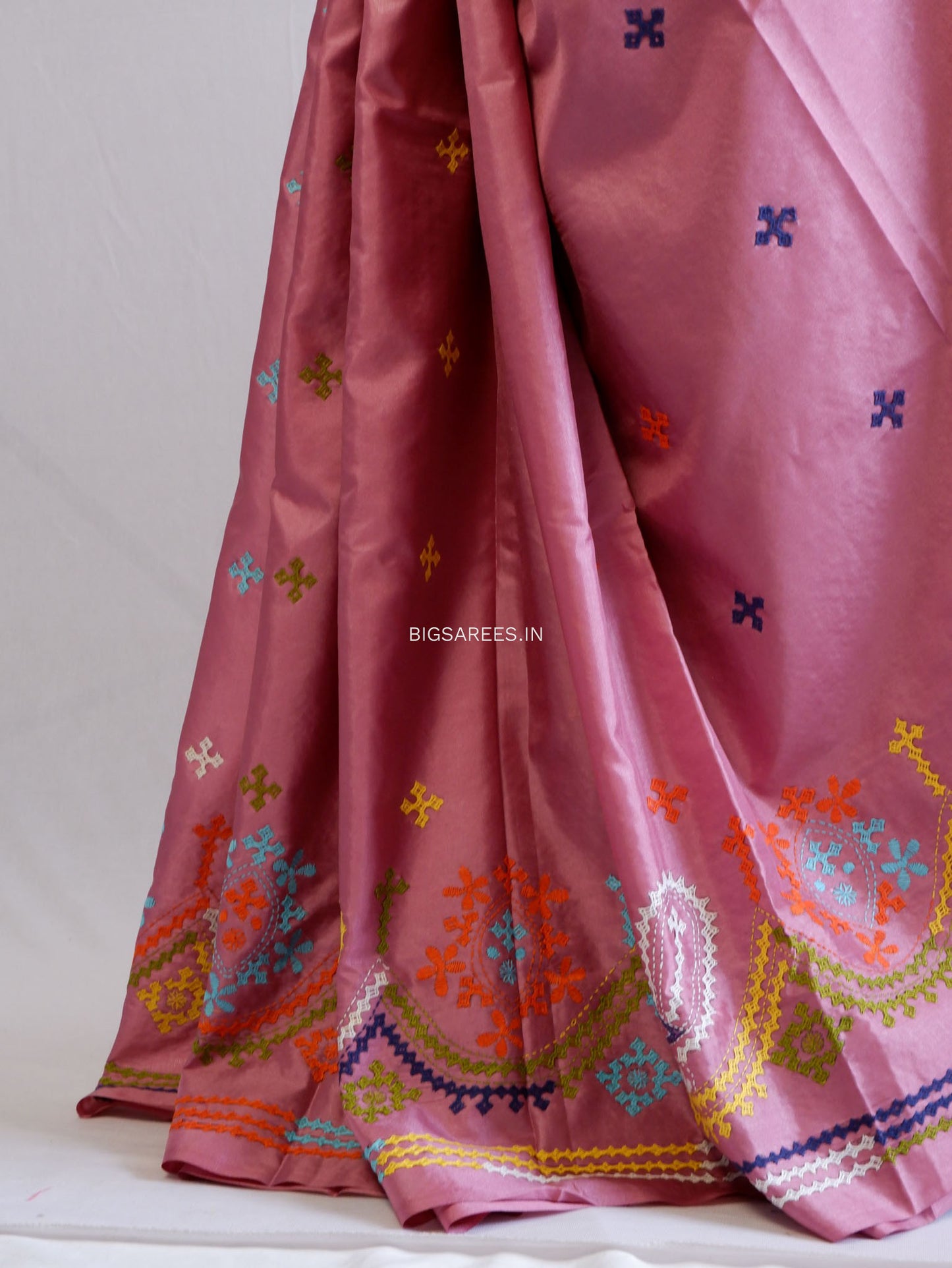 Kutchi/Gujarati Hand Embroidered Saree  | Blended Bangalore Silk / Art Silk | Muted Pink