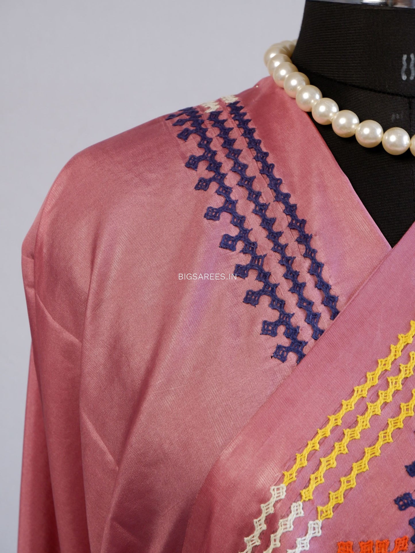 Kutchi/Gujarati Hand Embroidered Saree  | Blended Bangalore Silk / Art Silk | Muted Pink