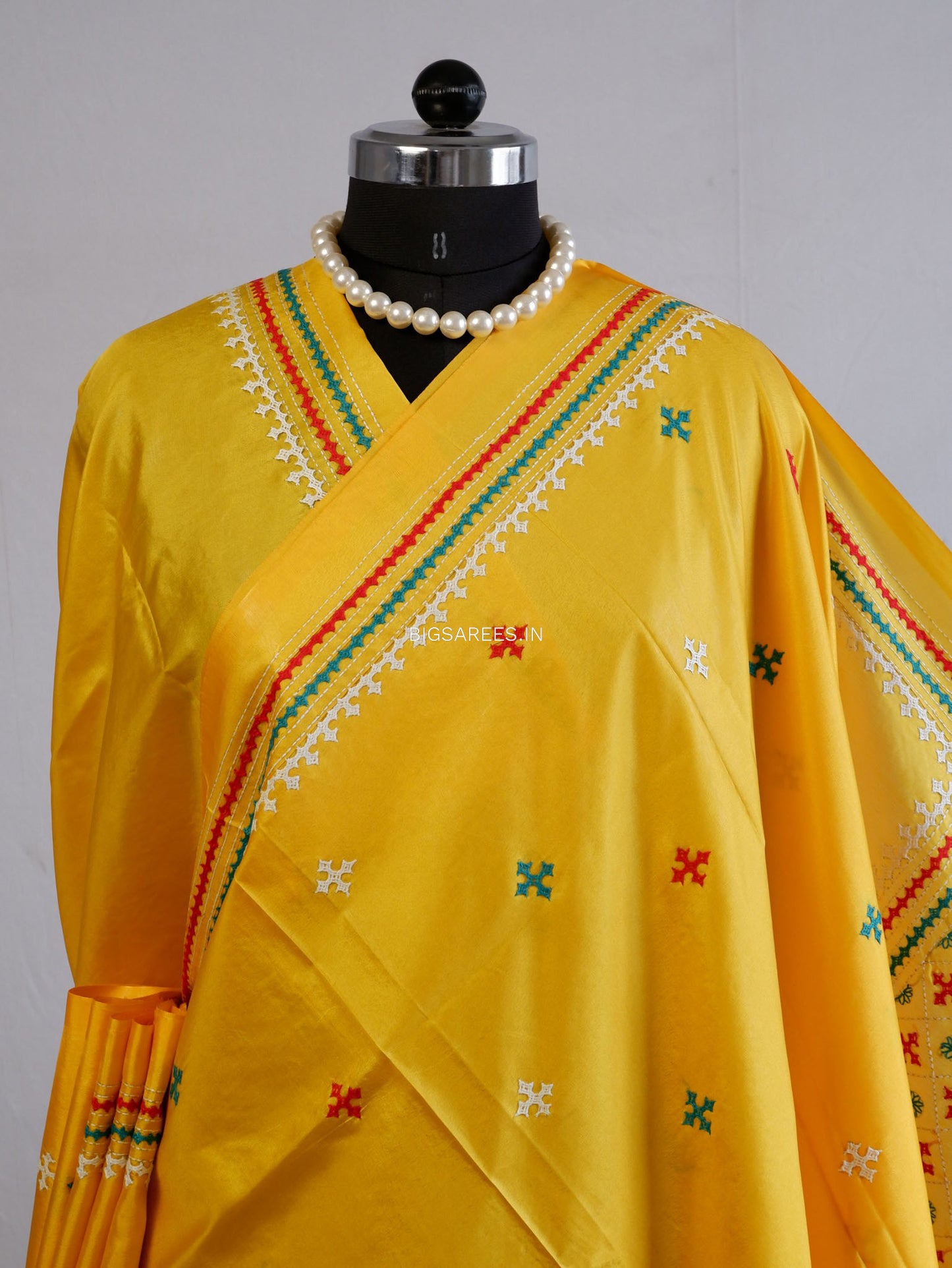 Kutchi/Gujarati Hand Embroidered Saree  | Blended Bangalore Silk / Art Silk | Bright Yellow