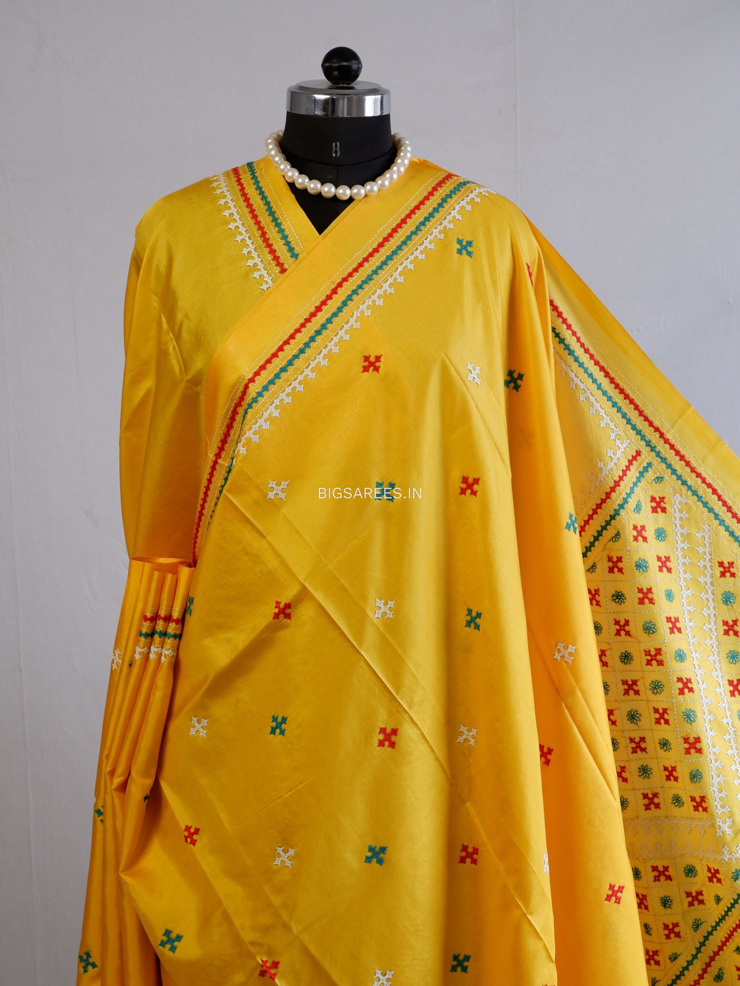 Kutchi/Gujarati Hand Embroidered Saree  | Blended Bangalore Silk / Art Silk | Bright Yellow