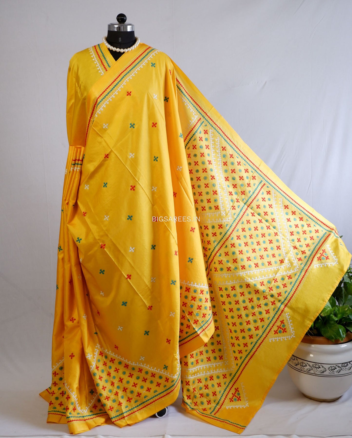 Kutchi/Gujarati Hand Embroidered Saree  | Blended Bangalore Silk / Art Silk | Bright Yellow