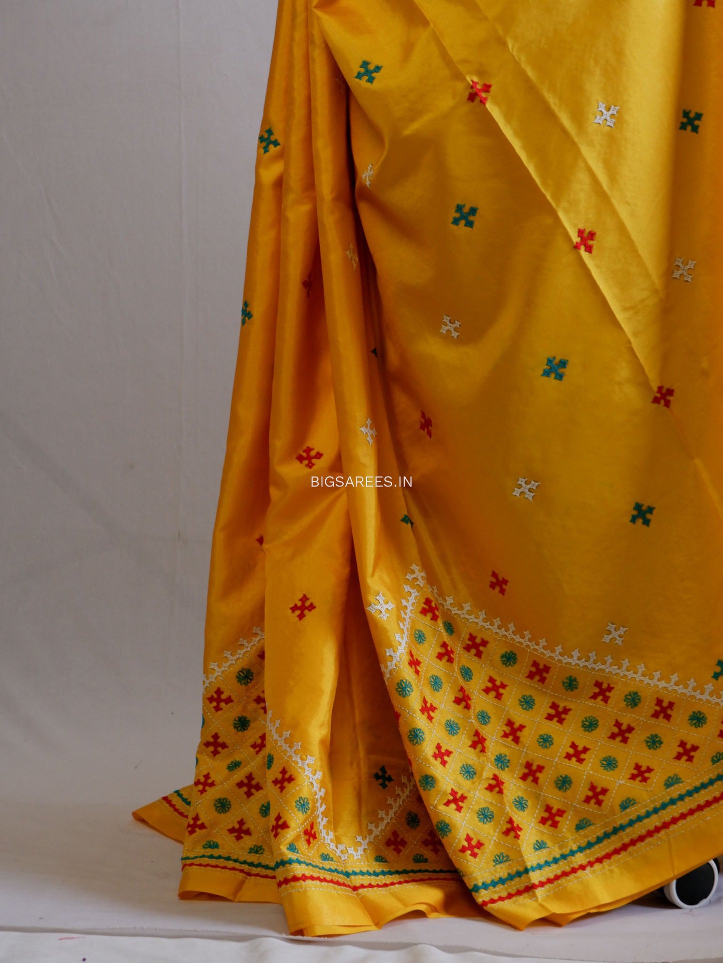 Kutchi/Gujarati Hand Embroidered Saree  | Blended Bangalore Silk / Art Silk | Bright Yellow
