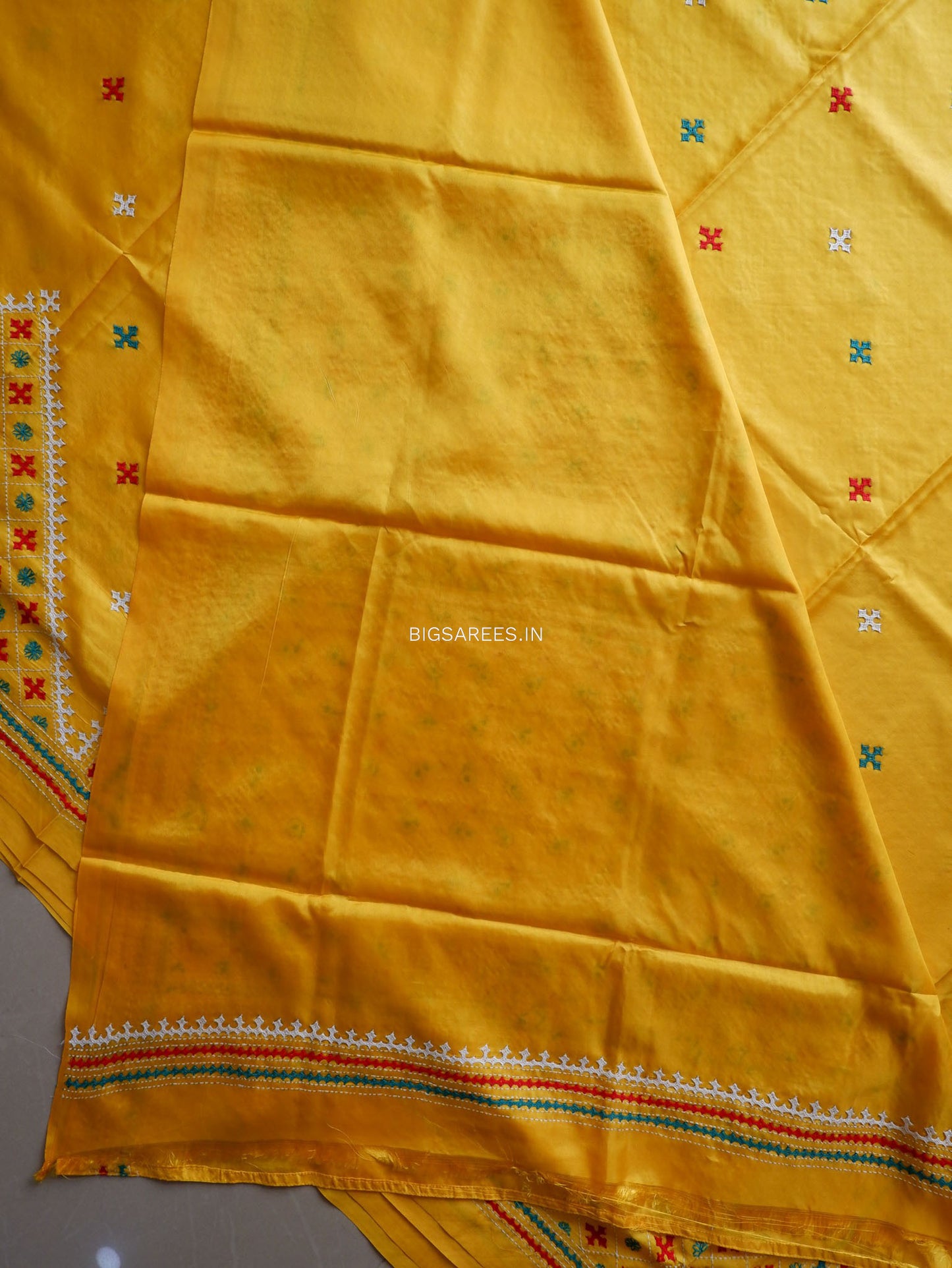 Kutchi/Gujarati Hand Embroidered Saree  | Blended Bangalore Silk / Art Silk | Bright Yellow