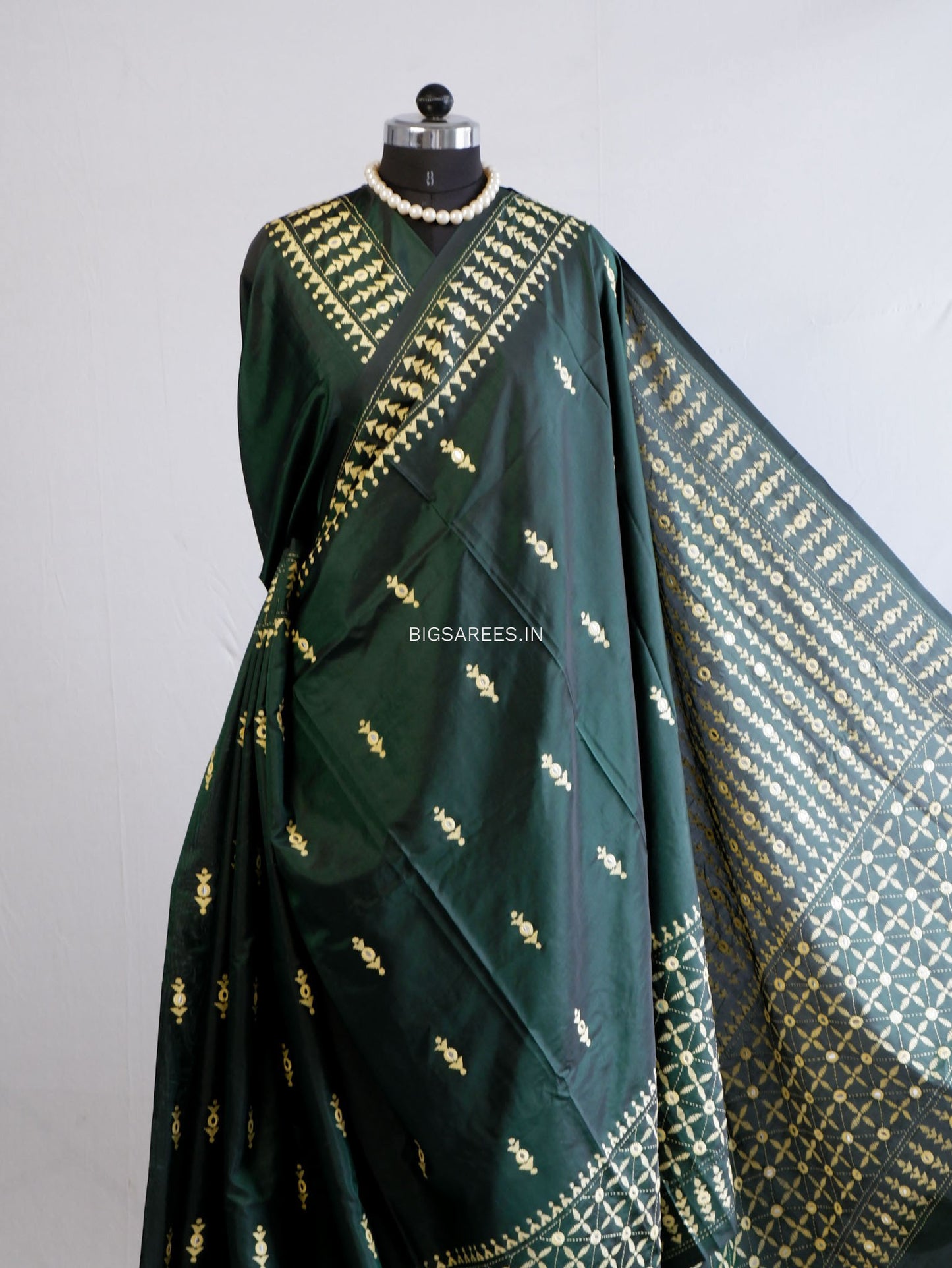 Kantha Stitch Hand Embroidered Saree | Blended Bangalore Silk / Art Silk | Dark Forest Green