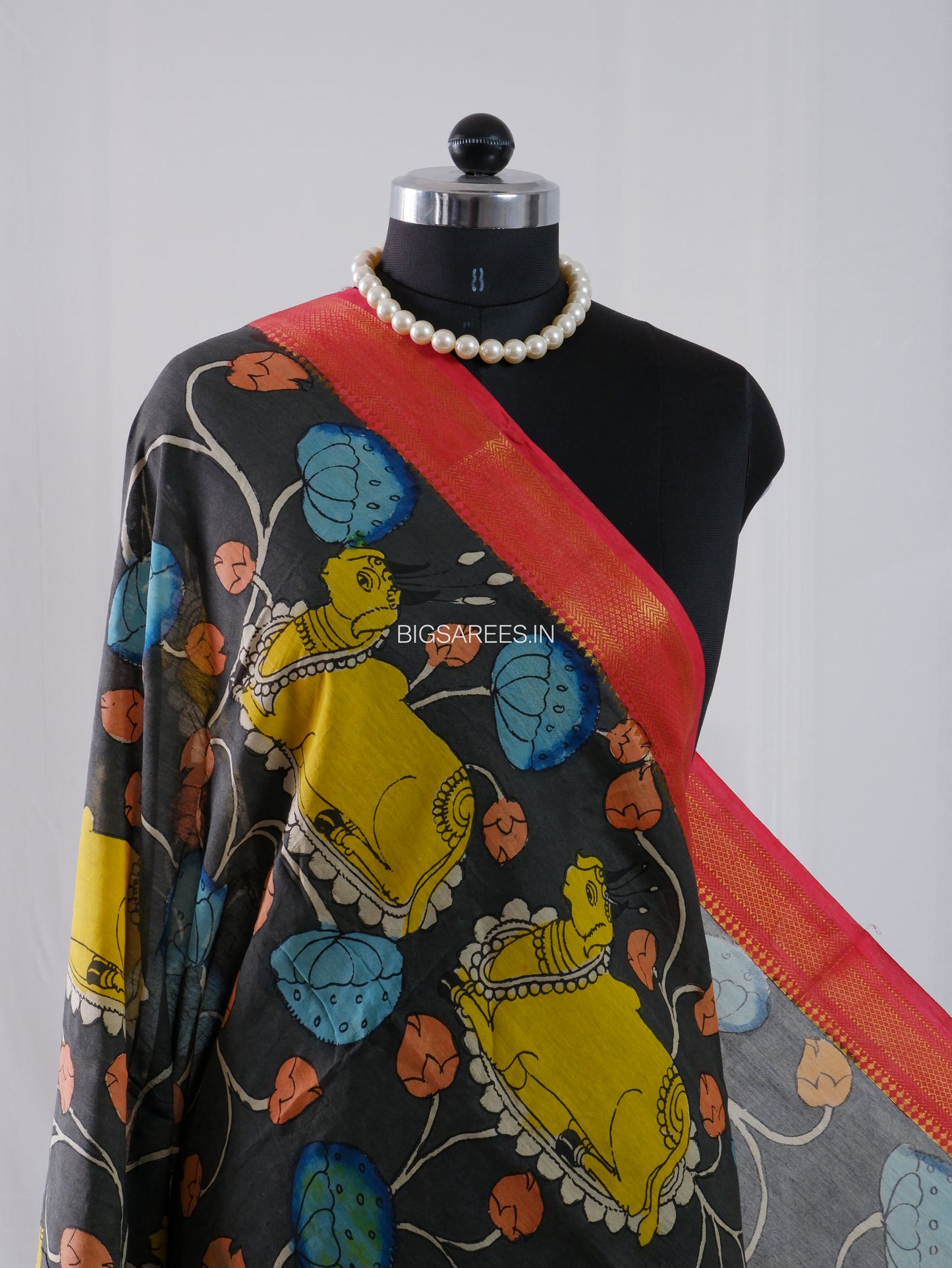 Pen Kalamkari Hand Painted Bangalore Silk Dupatta | Black |