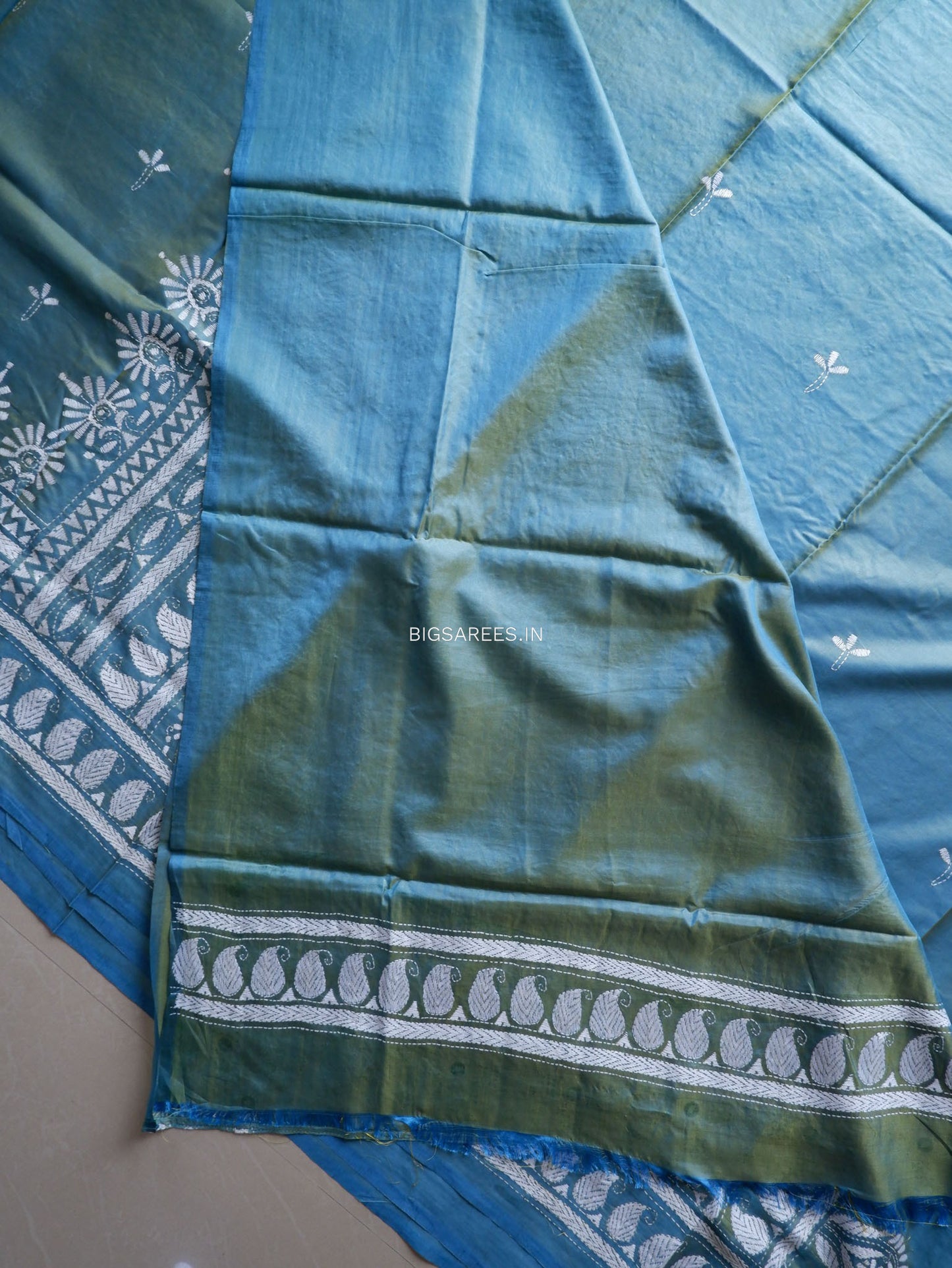 Kantha Stitch Hand Embroidered Saree | Blended Bangalore Silk / Art Silk | Blue (Dual Tone)
