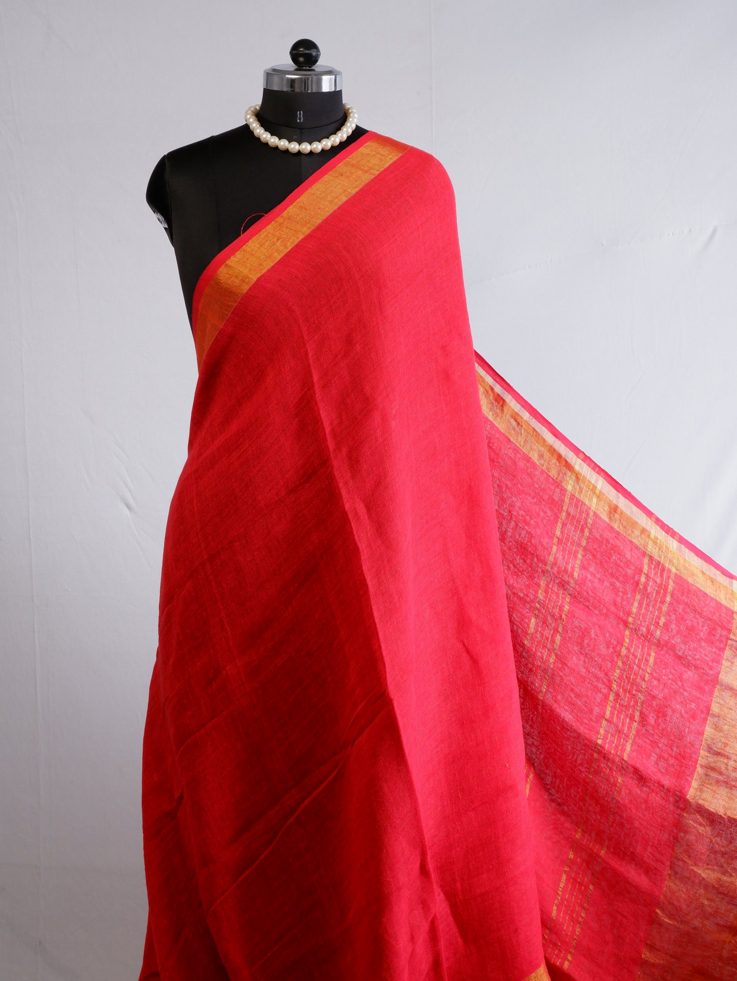 Pure Jayshree Linen Saree | Plain | Red