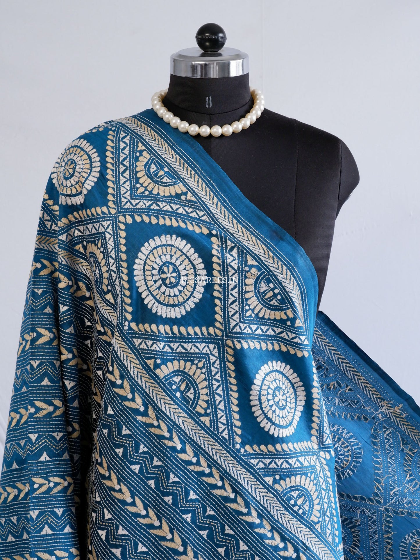 Kantha Hand-Embroidered Dupatta | Pure Bangalore Silk | Silk Marked | Rama Green
