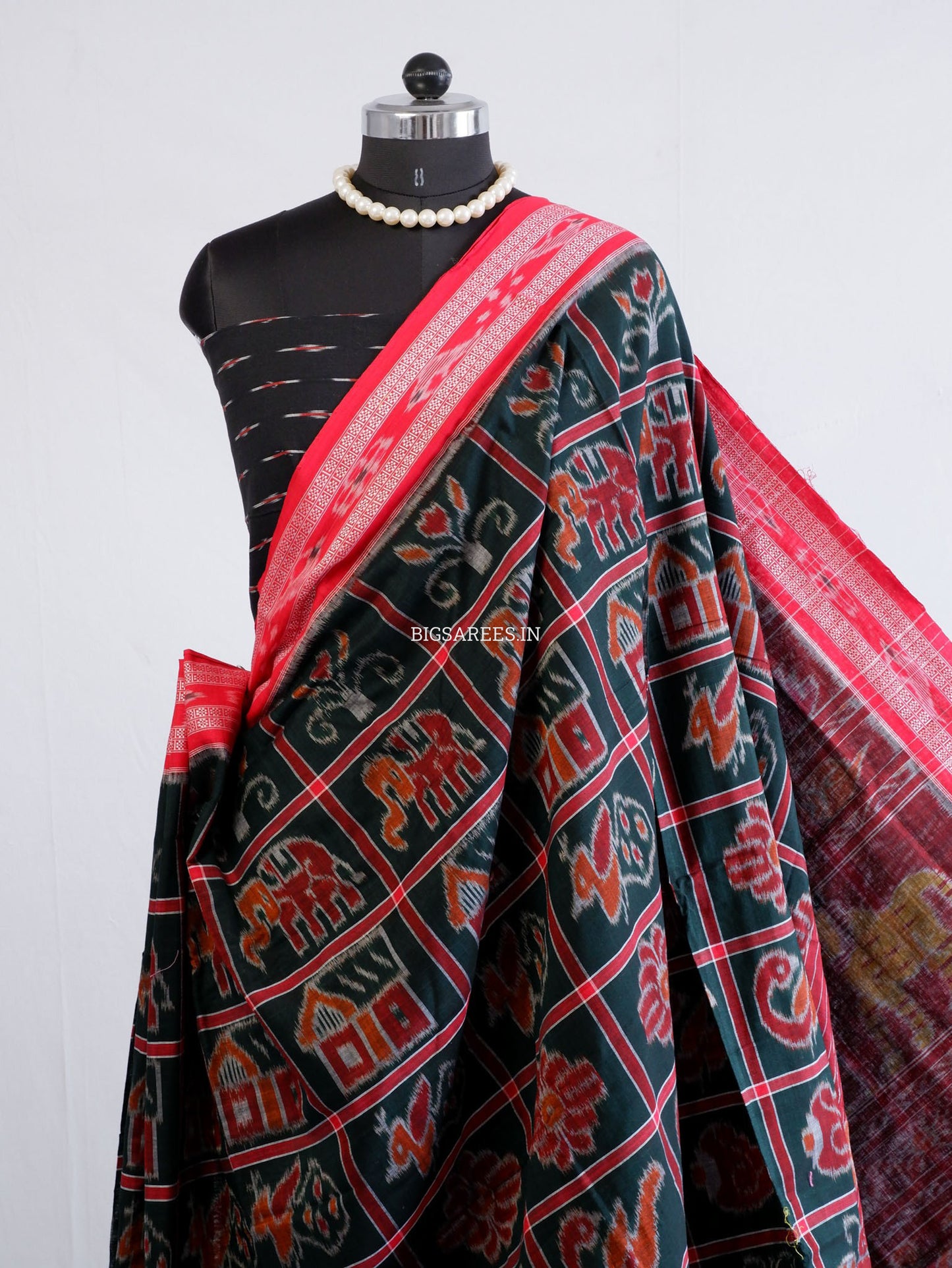 Sambalpuri Ikat Handwoven Saree | Cotton | Black