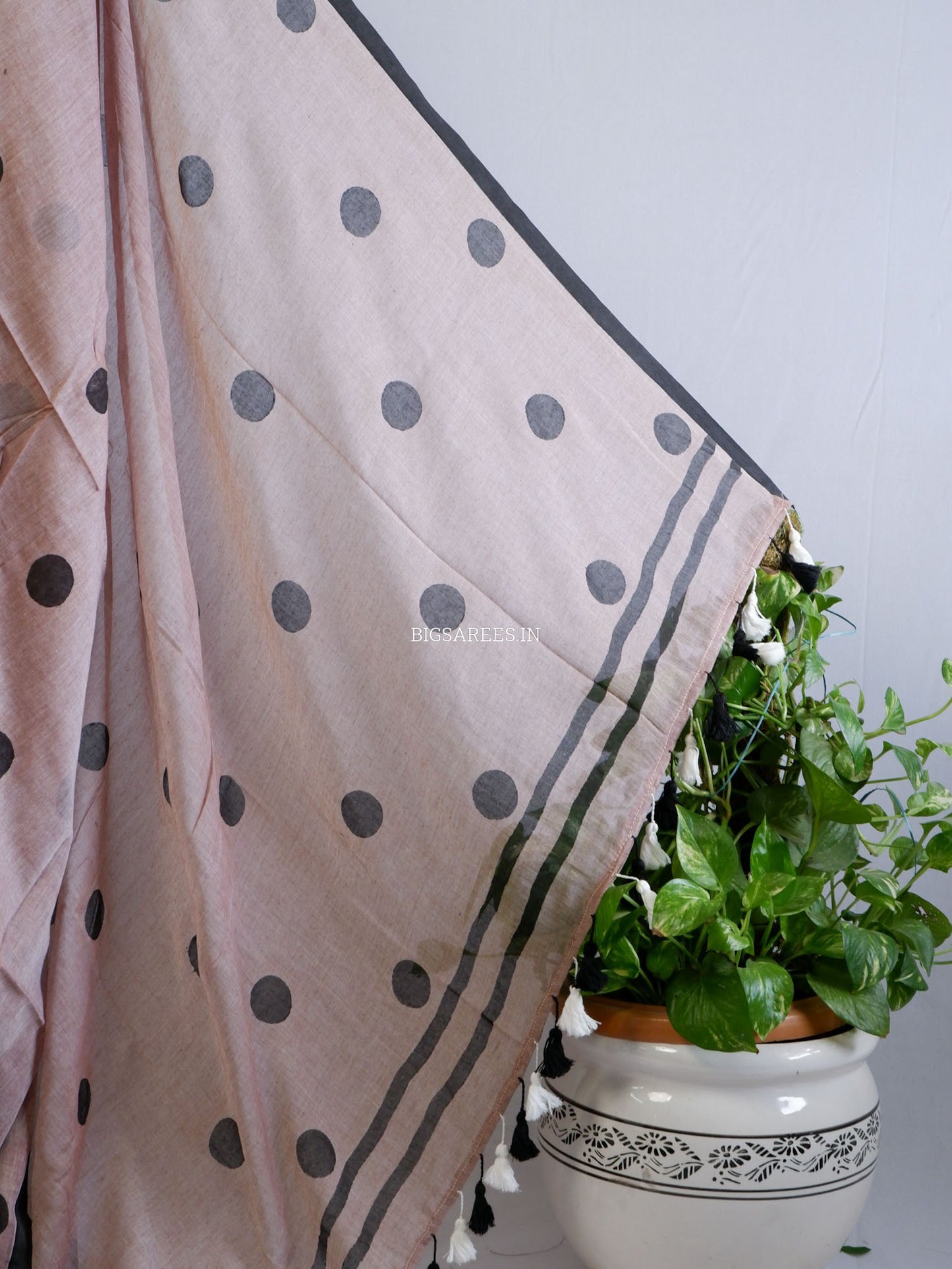Polka Dot Saree With Blouse | Mul Cotton | Big Polka | Brown