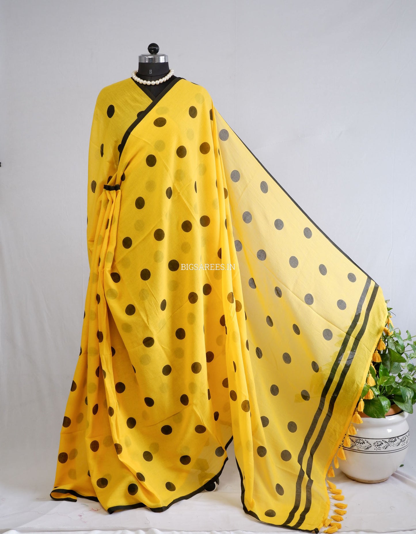Polka Dot Saree With Blouse | Mul Cotton | Big Polka | Yellow