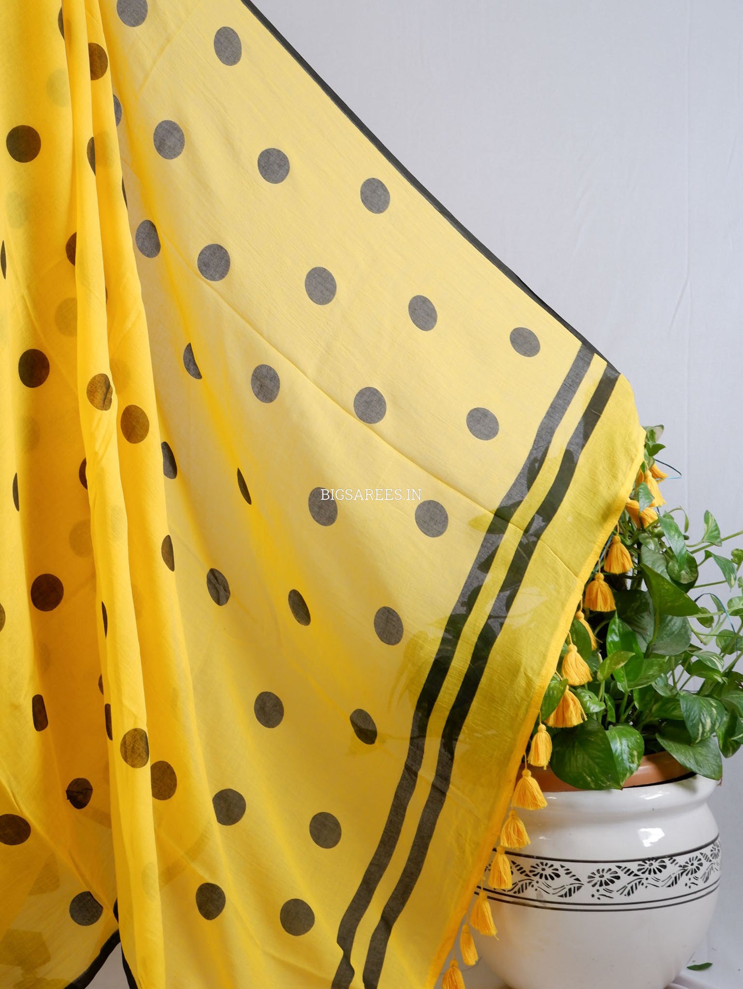 Polka Dot Saree With Blouse | Mul Cotton | Big Polka | Yellow