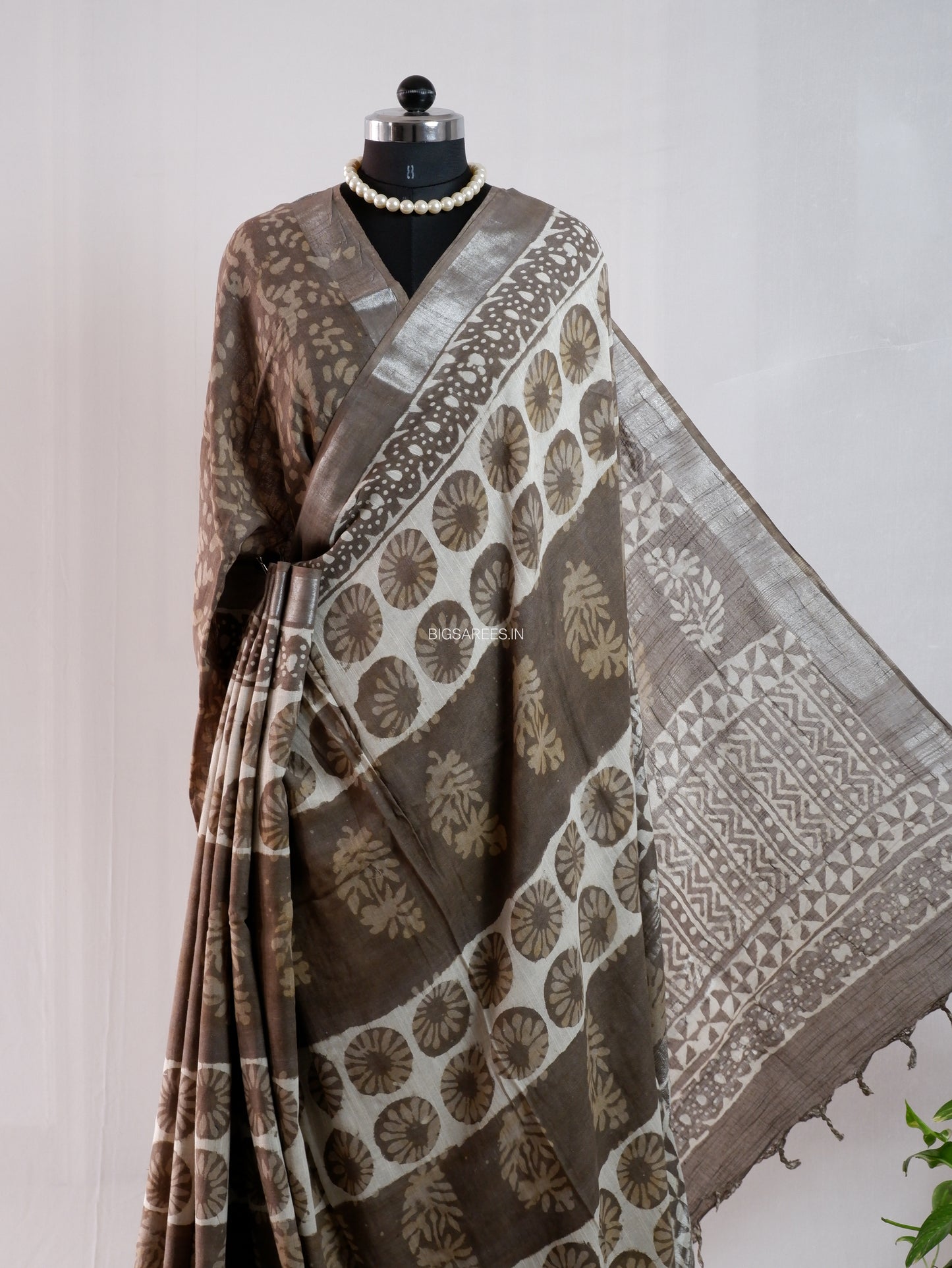 Hand Block Print Saree | Cotton Linen | Taupe